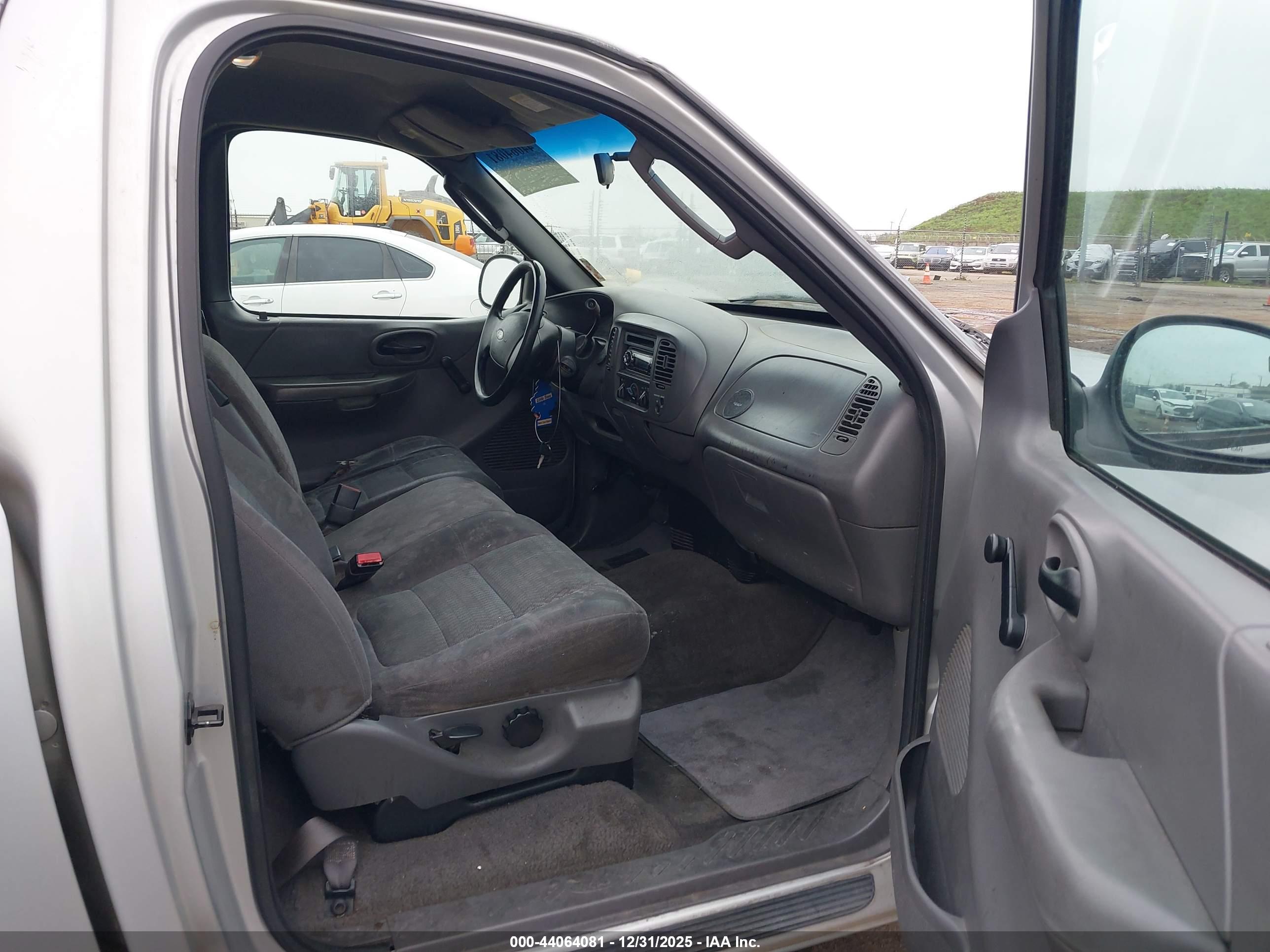 FORD F-150 image 5