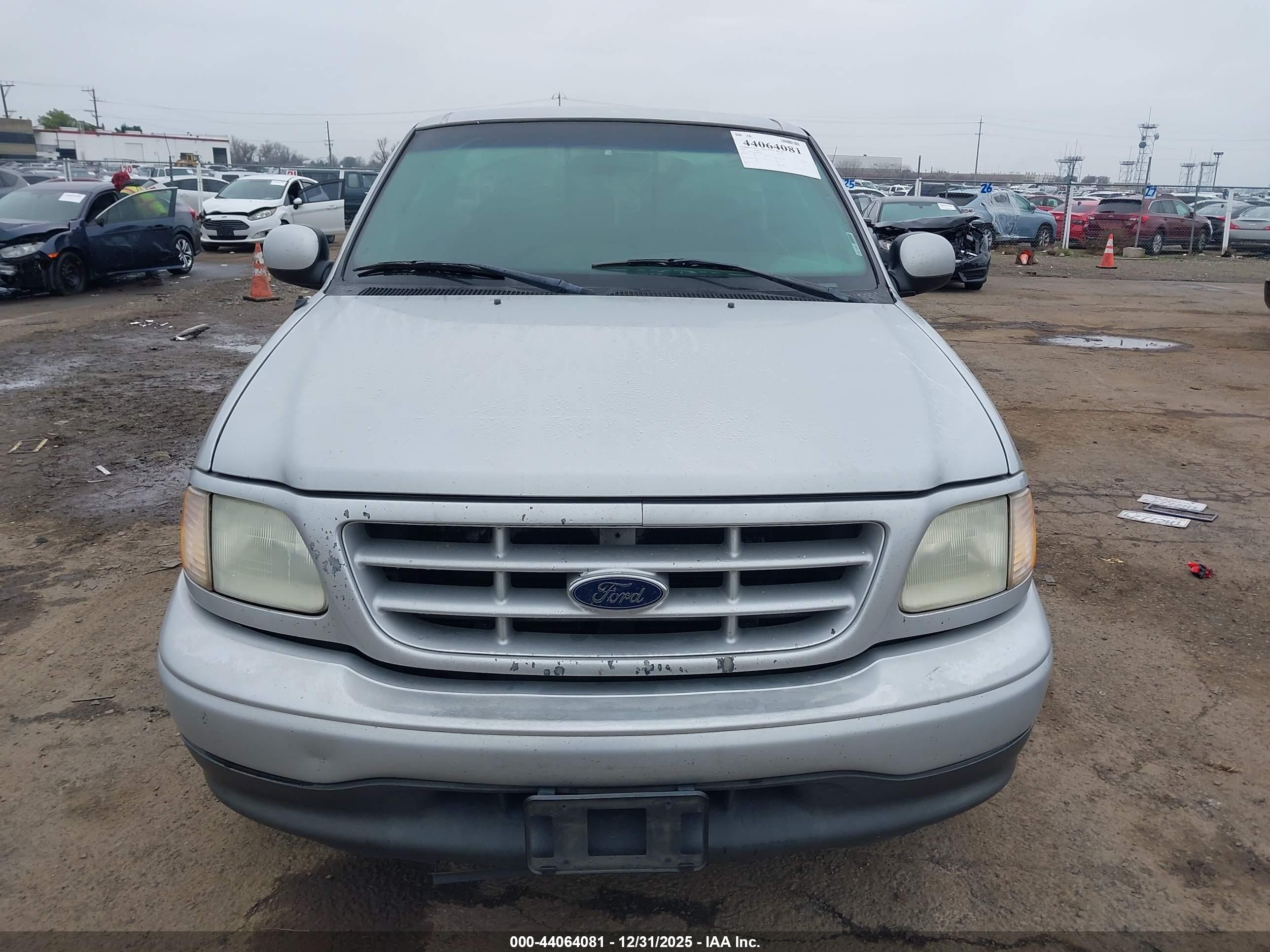 FORD F-150 image 6