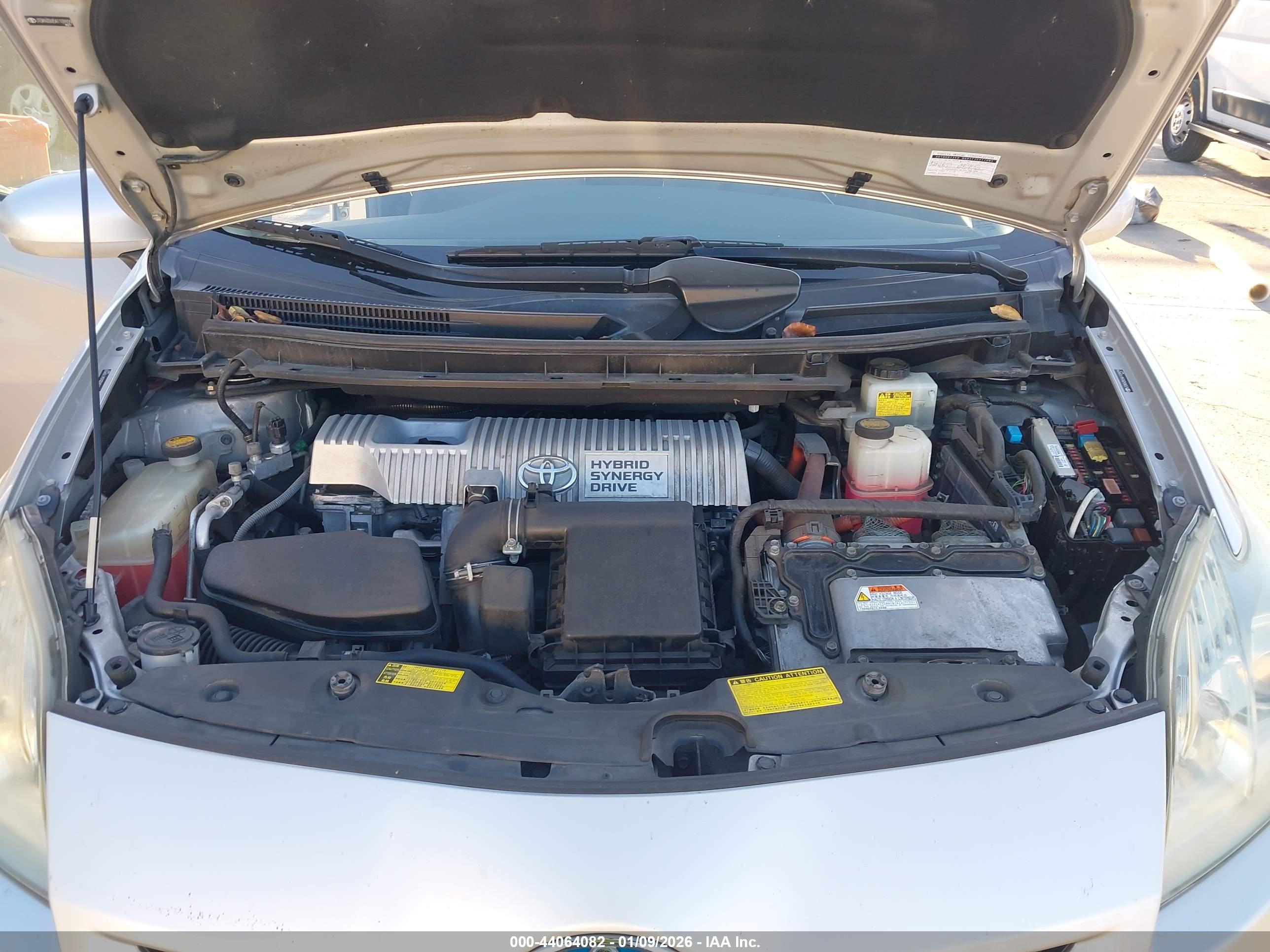 TOYOTA PRIUS image 10