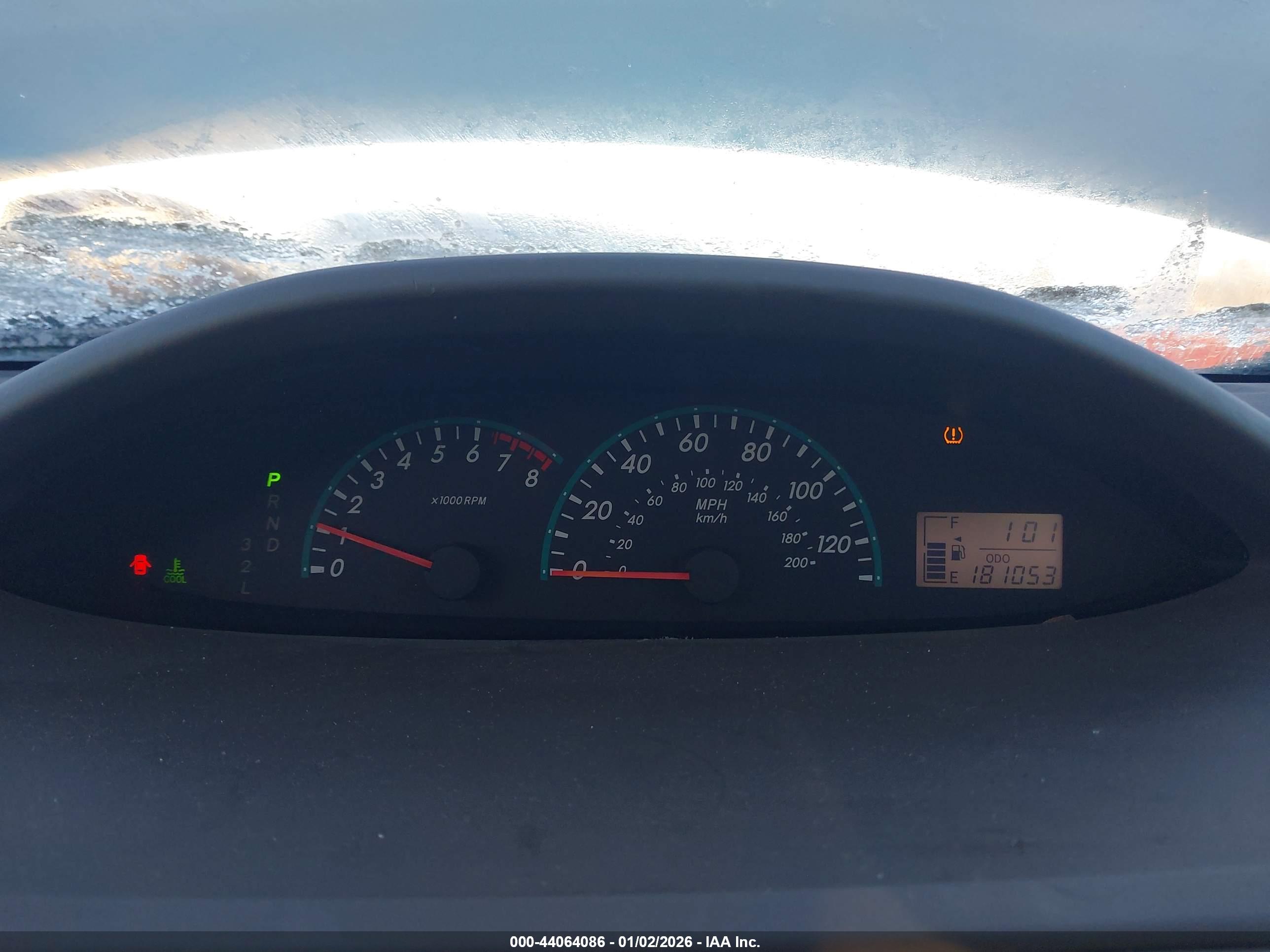 TOYOTA YARIS image 7
