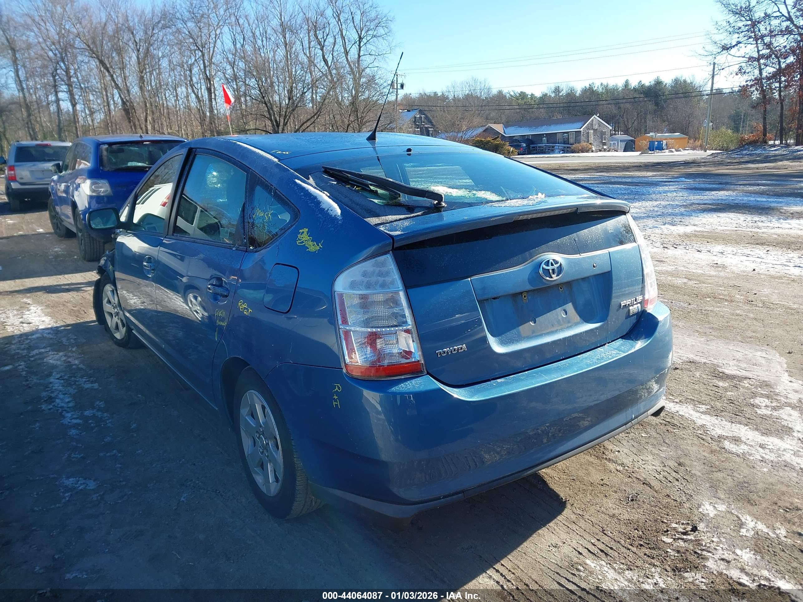 TOYOTA PRIUS image 3