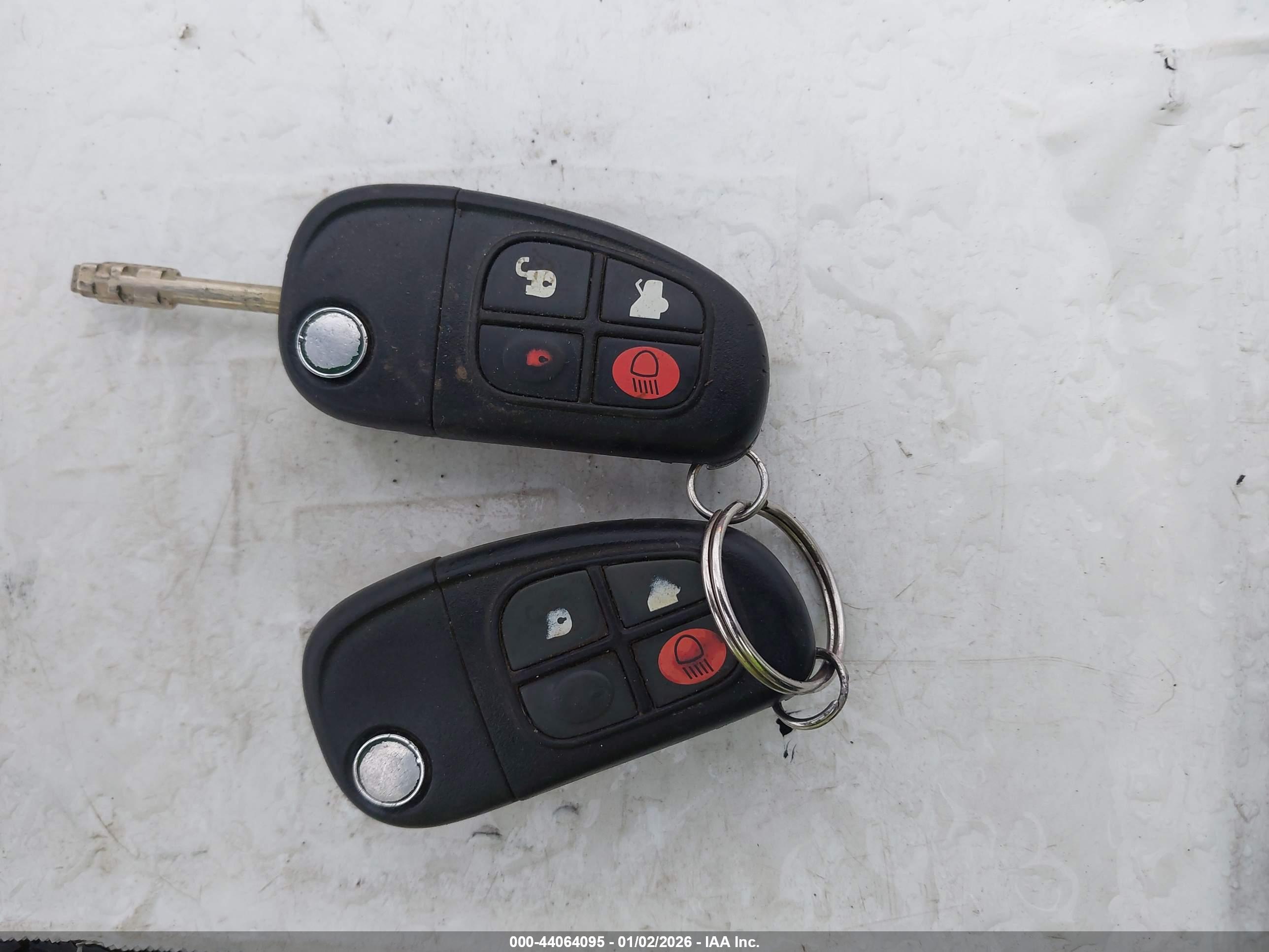 JAGUAR S-TYPE image 11