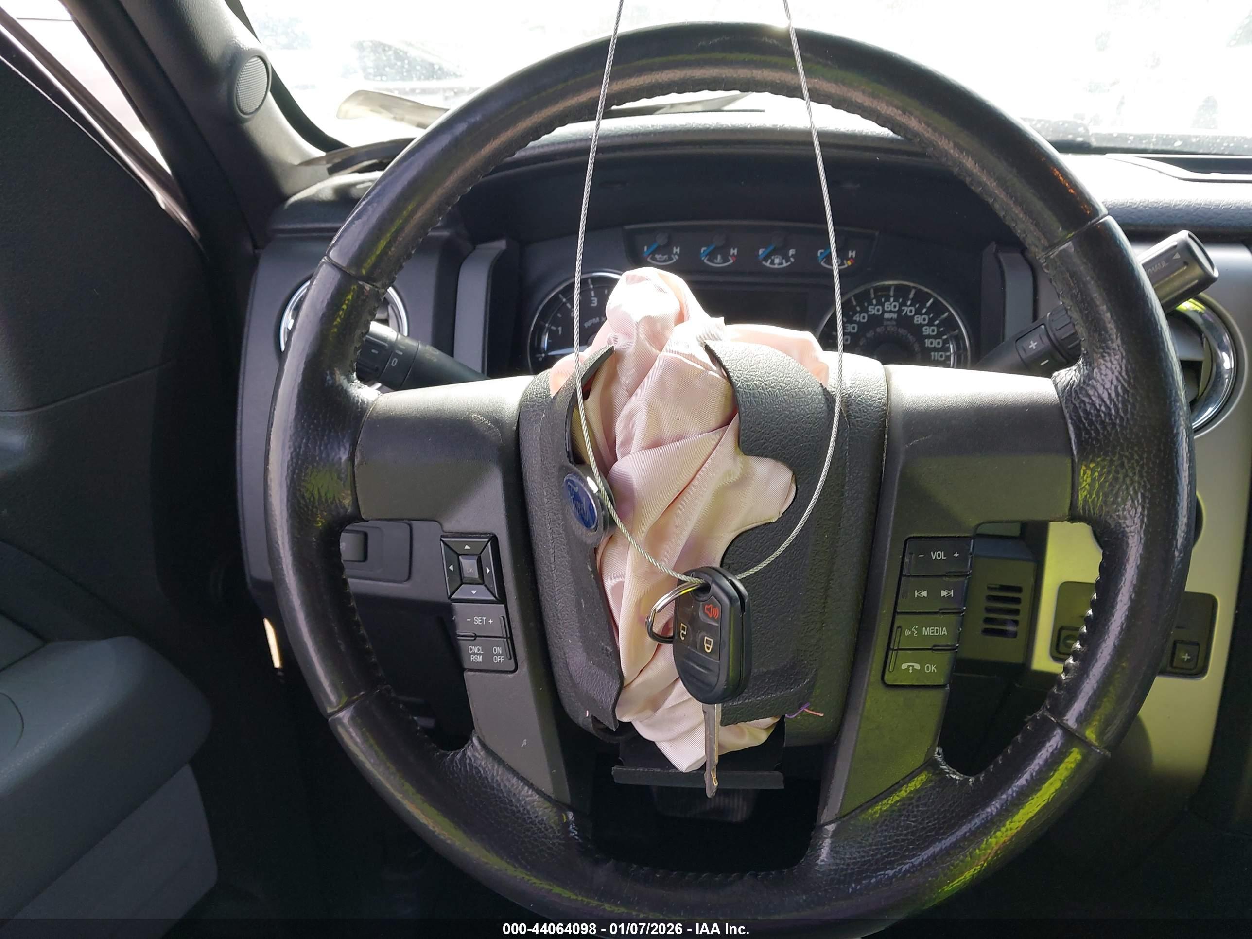FORD F-150 image 11