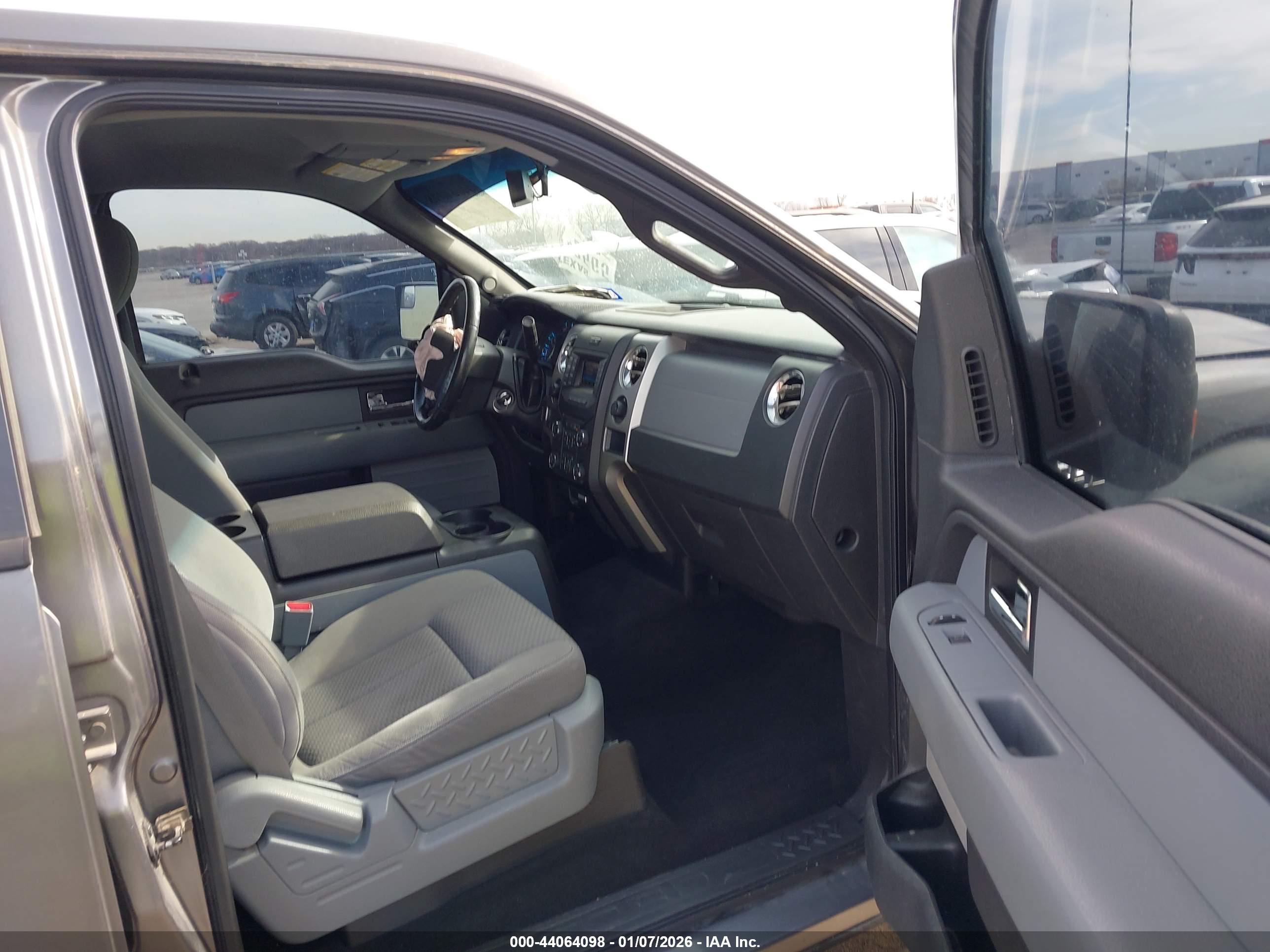 FORD F-150 image 5