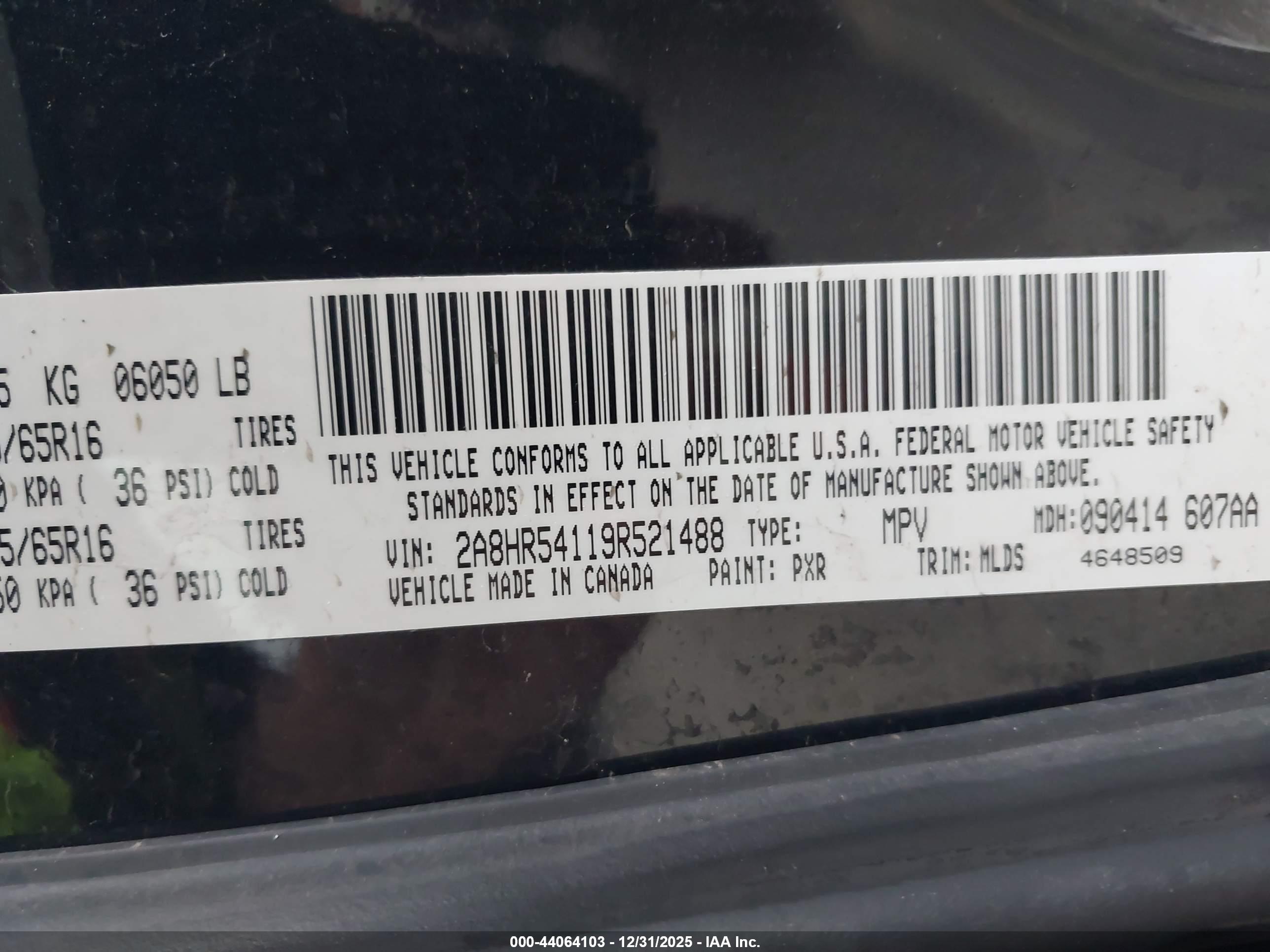 CHRYSLER TOWN image 9