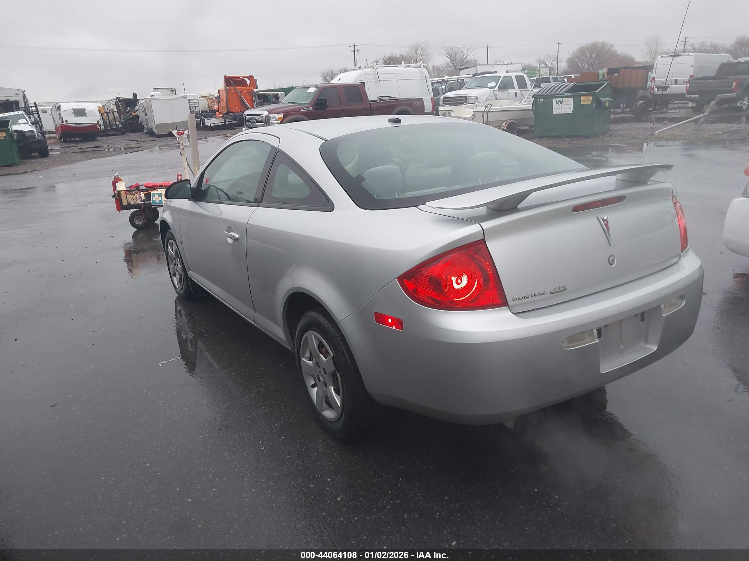 PONTIAC G5 image 3