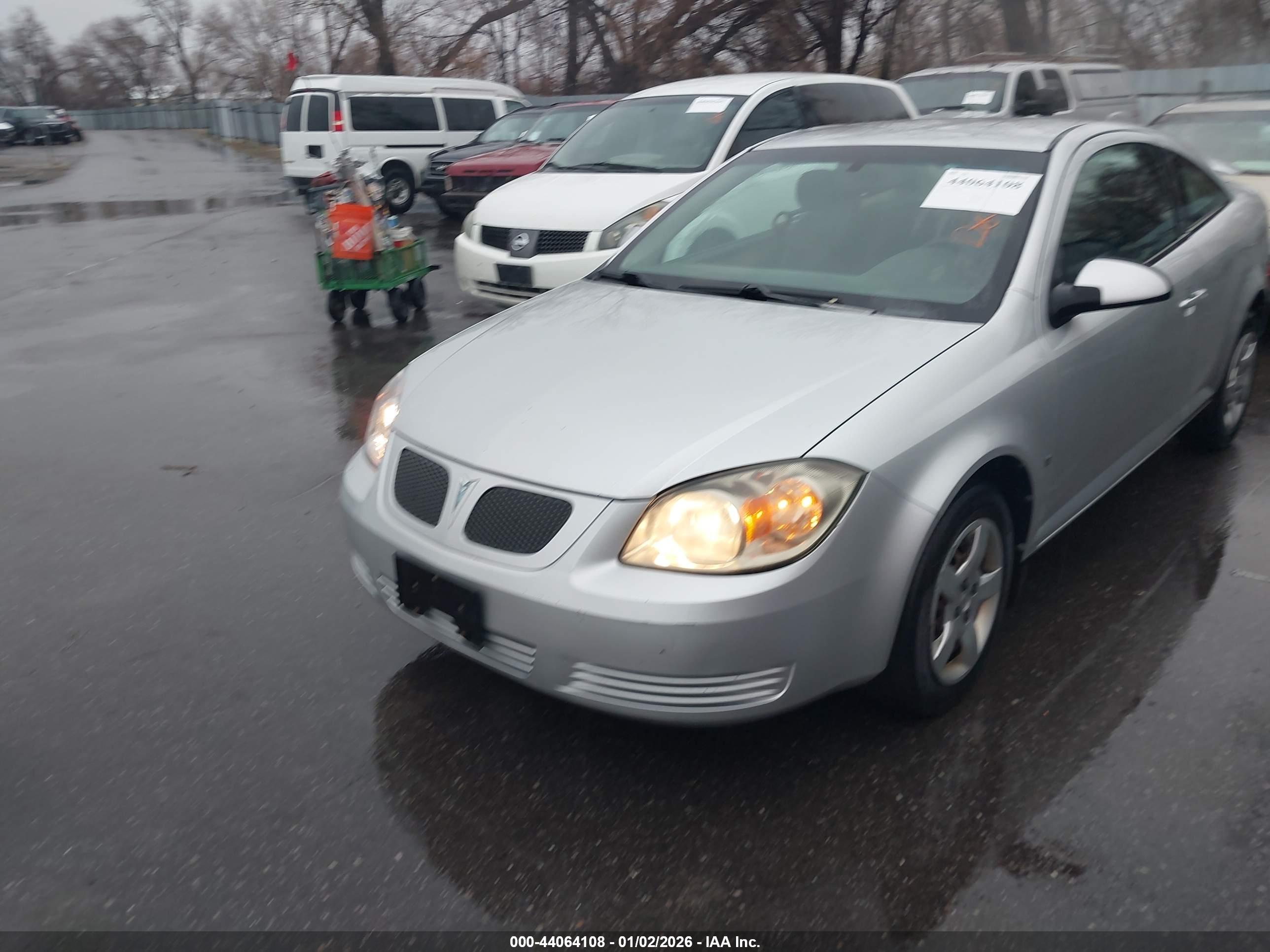 PONTIAC G5 image 6