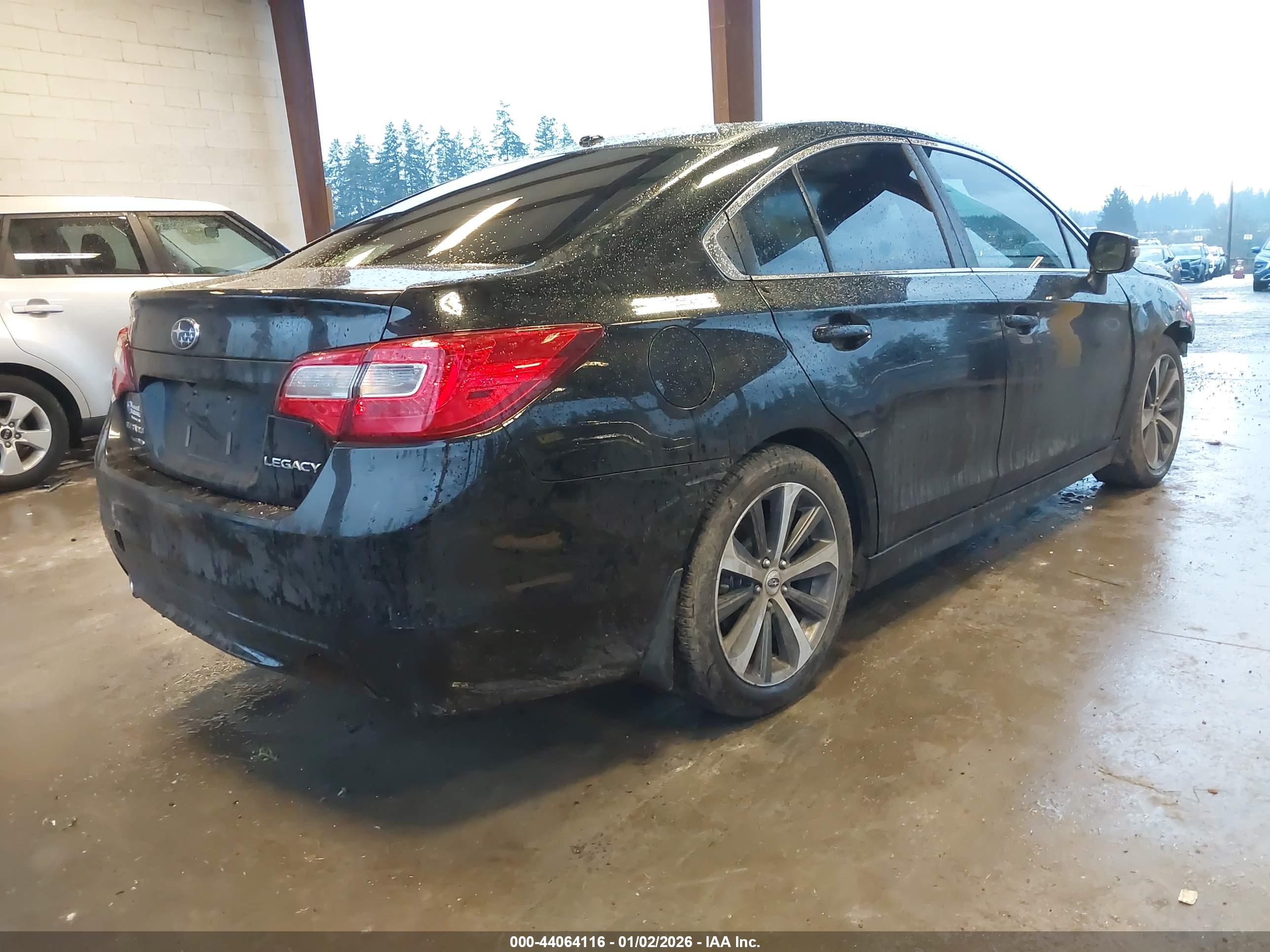 SUBARU LEGACY image 4