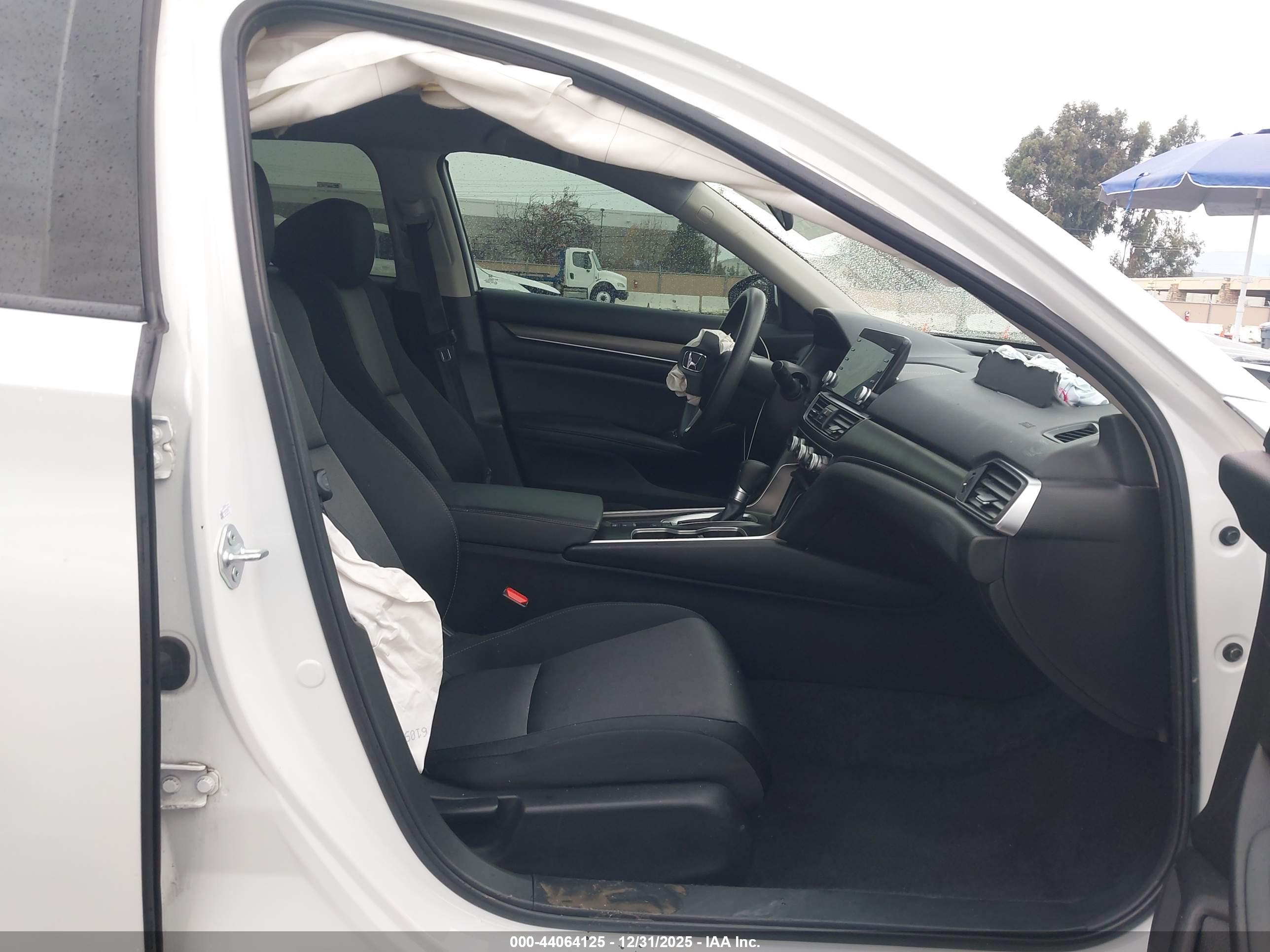 HONDA ACCORD image 5