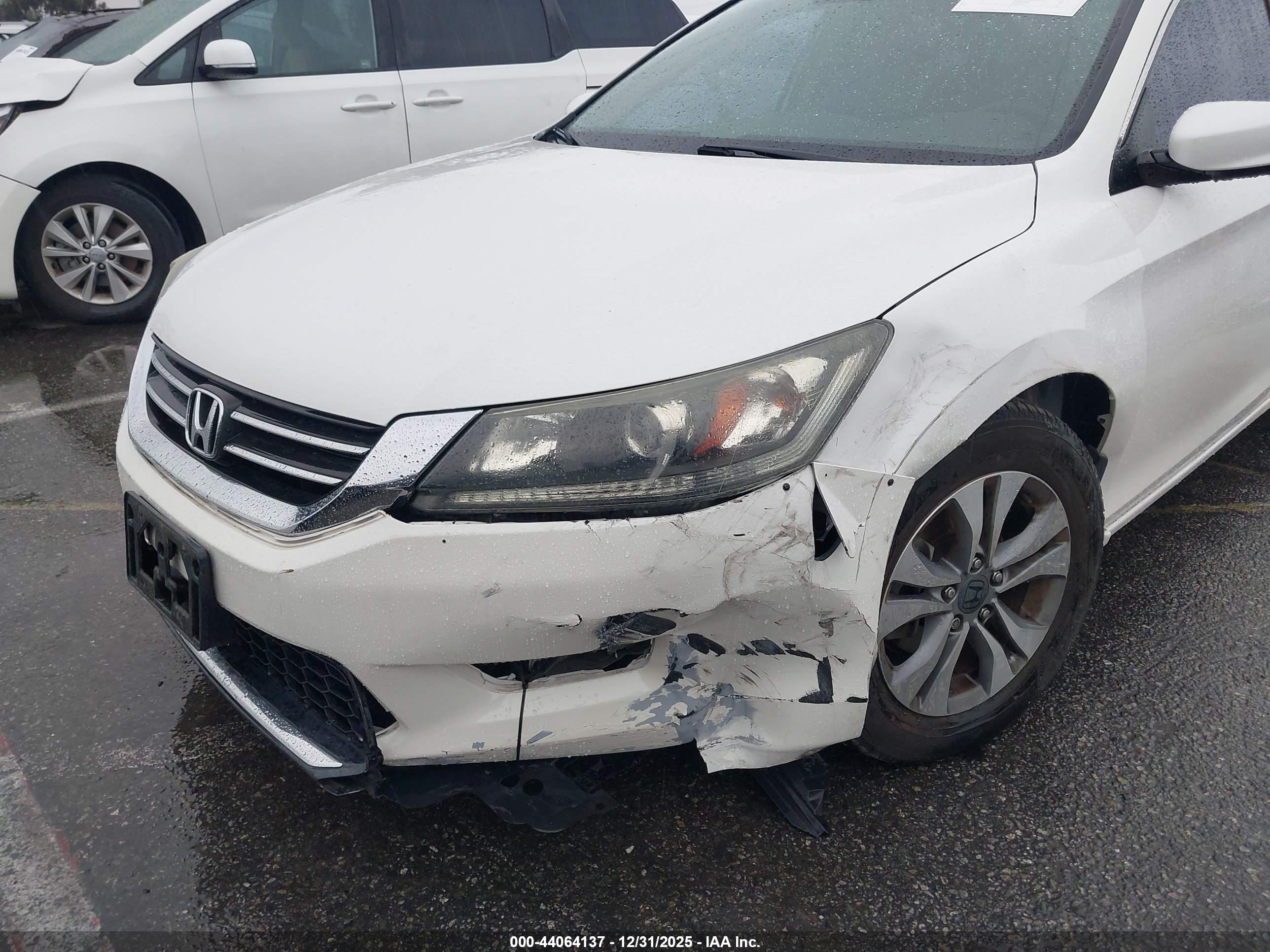HONDA ACCORD image 6