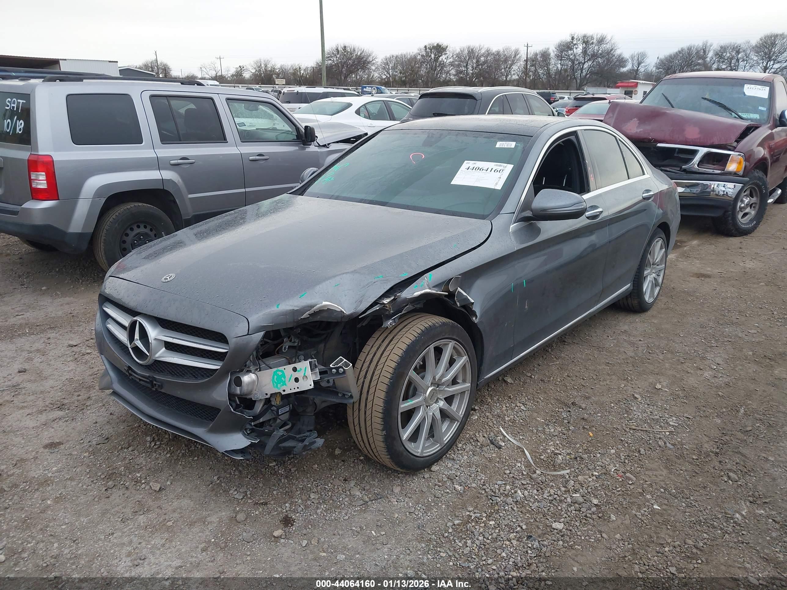 MERCEDES-BENZ C image 2