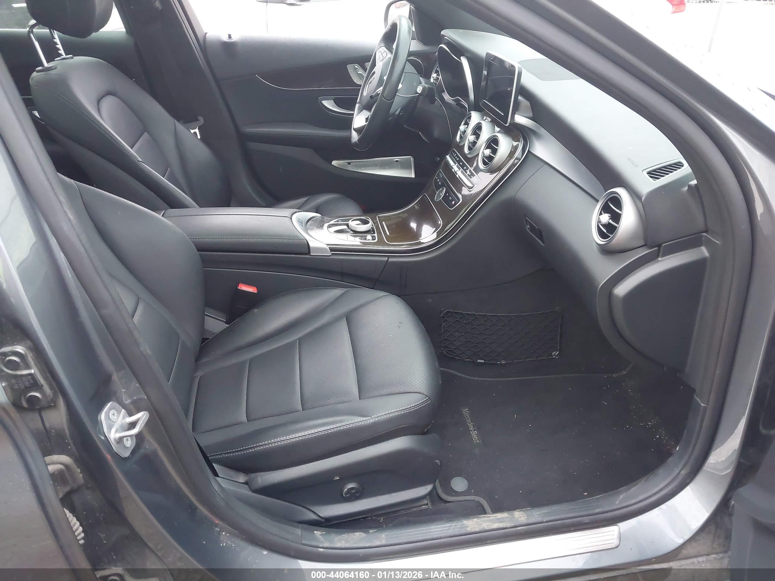 MERCEDES-BENZ C image 5