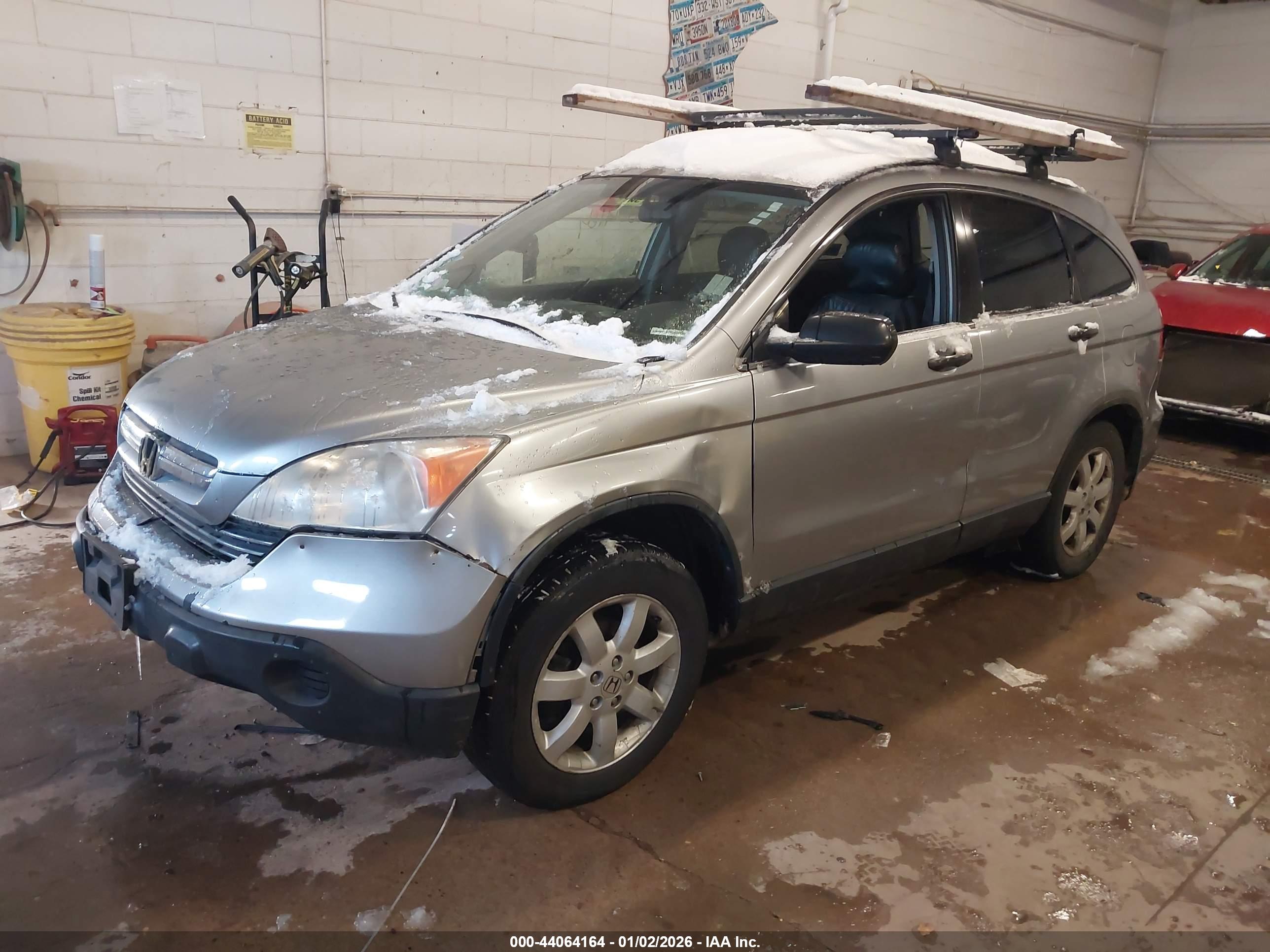 HONDA CR-V image 2
