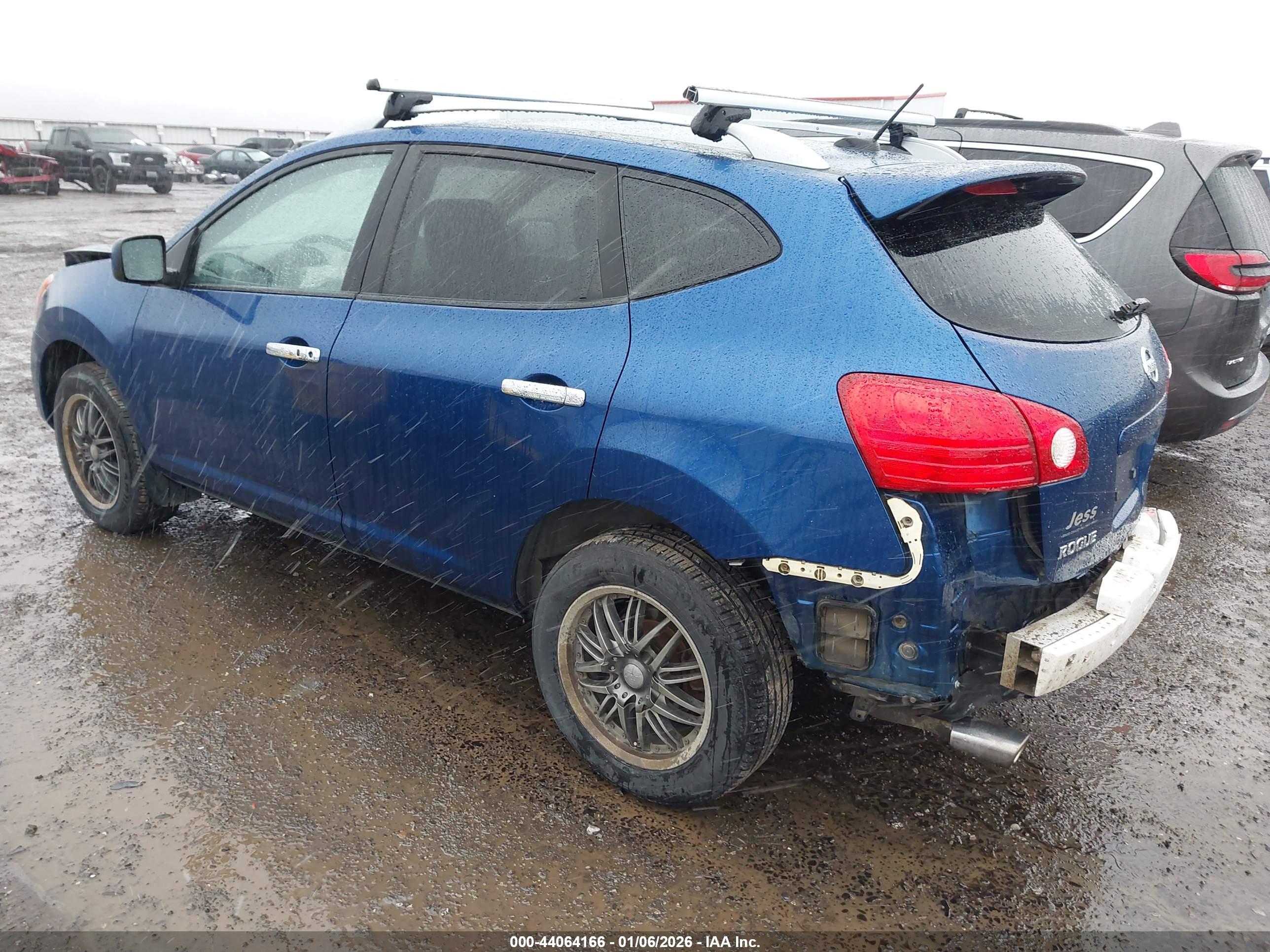 NISSAN ROGUE image 3