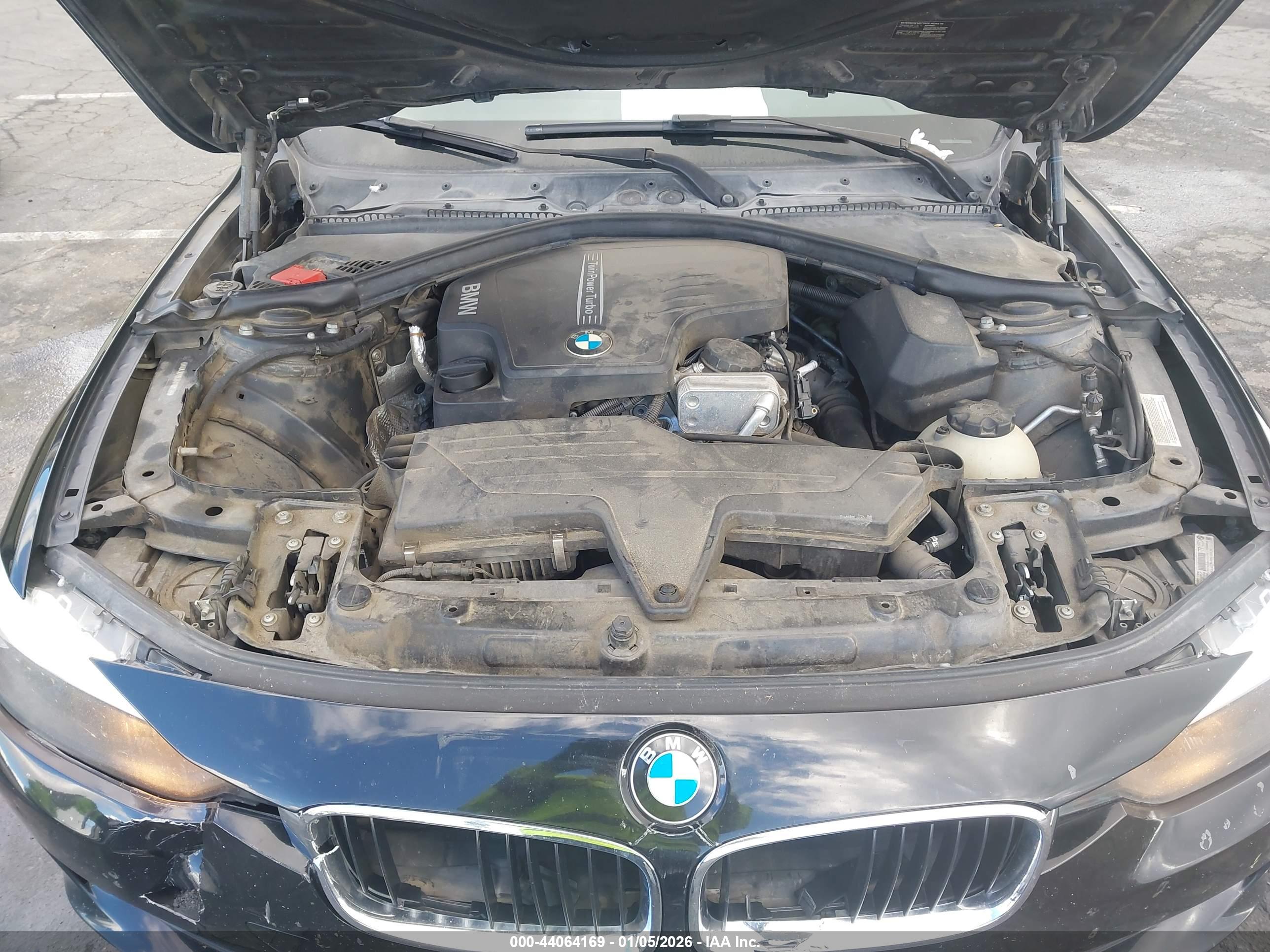 BMW 328I image 10
