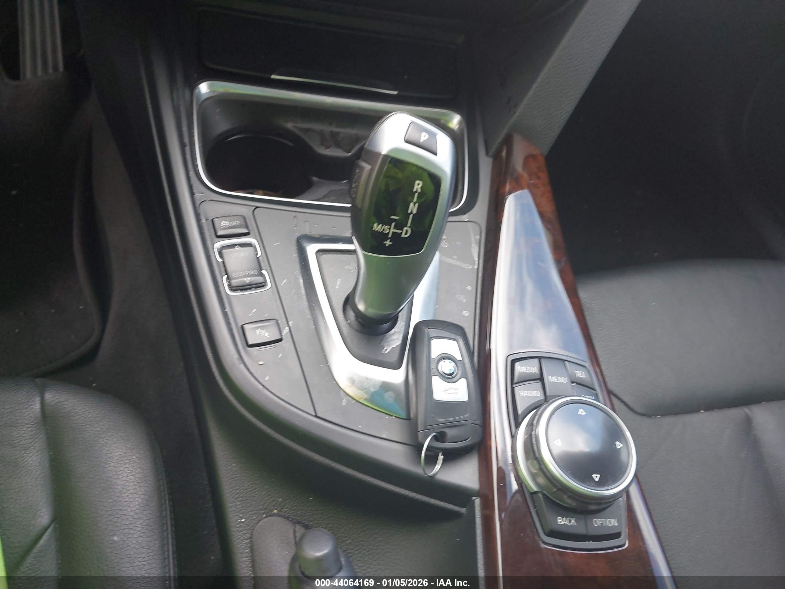BMW 328I image 11
