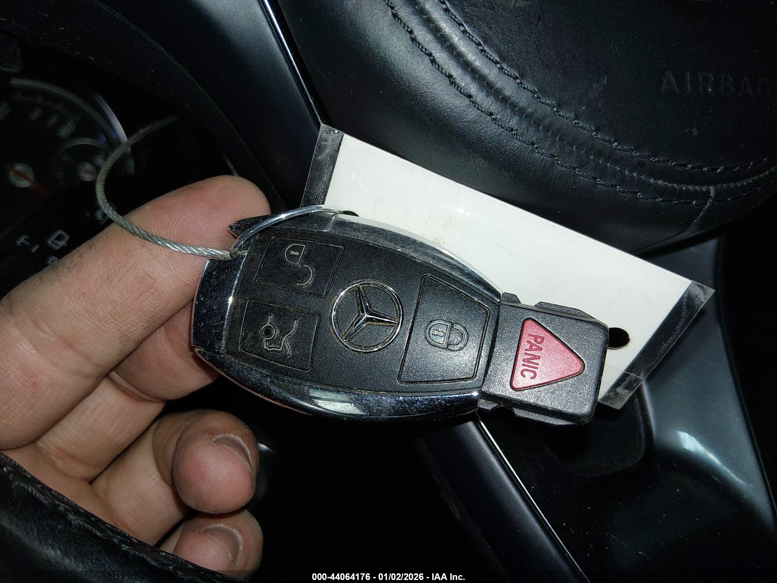 MERCEDES-BENZ GLS image 11