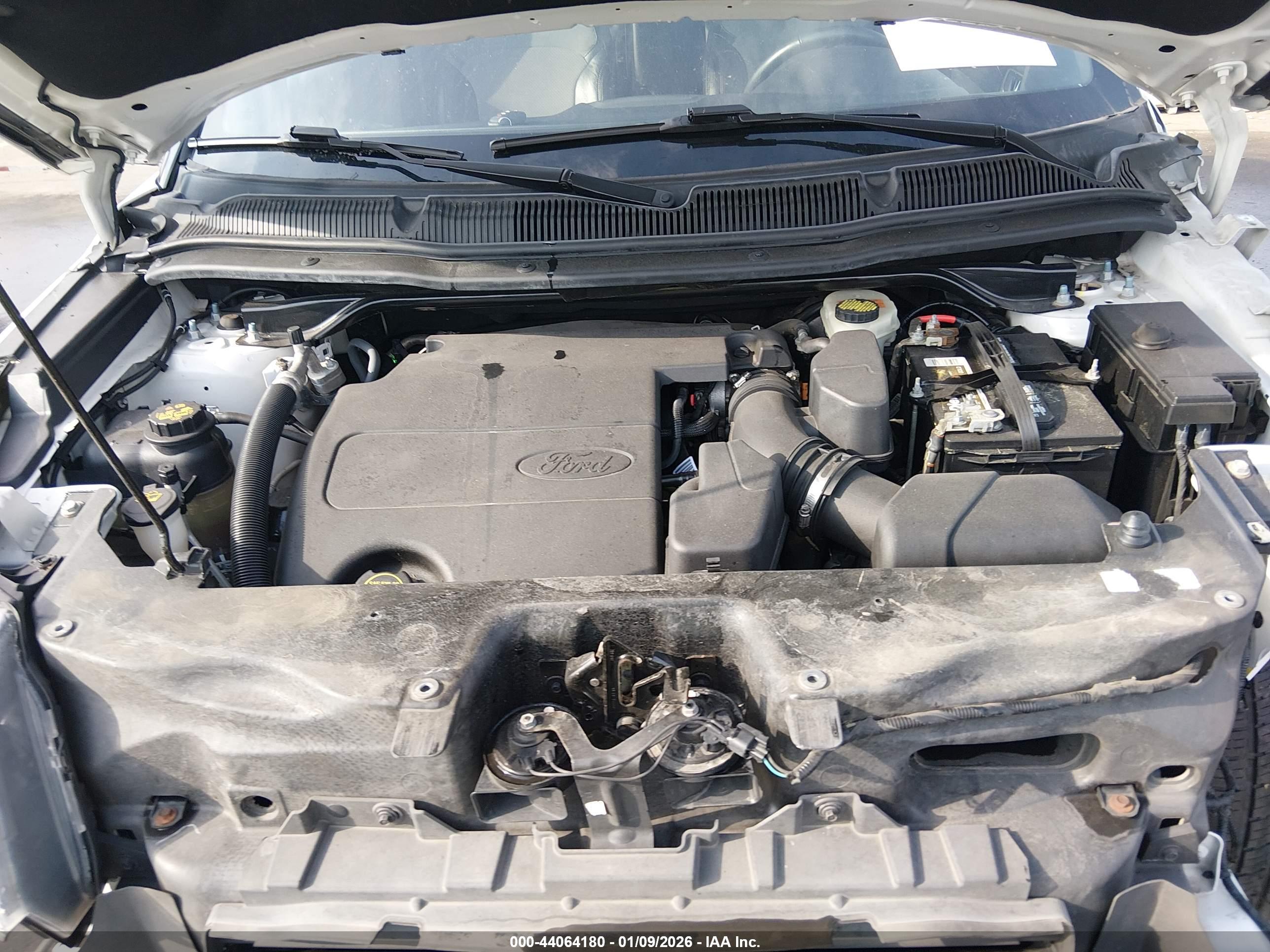 FORD EXPLORER image 10