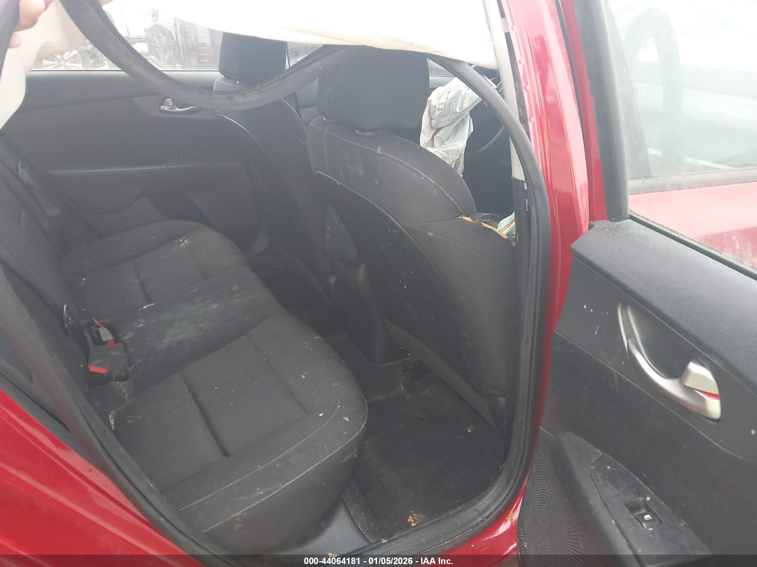 KIA FORTE image 8