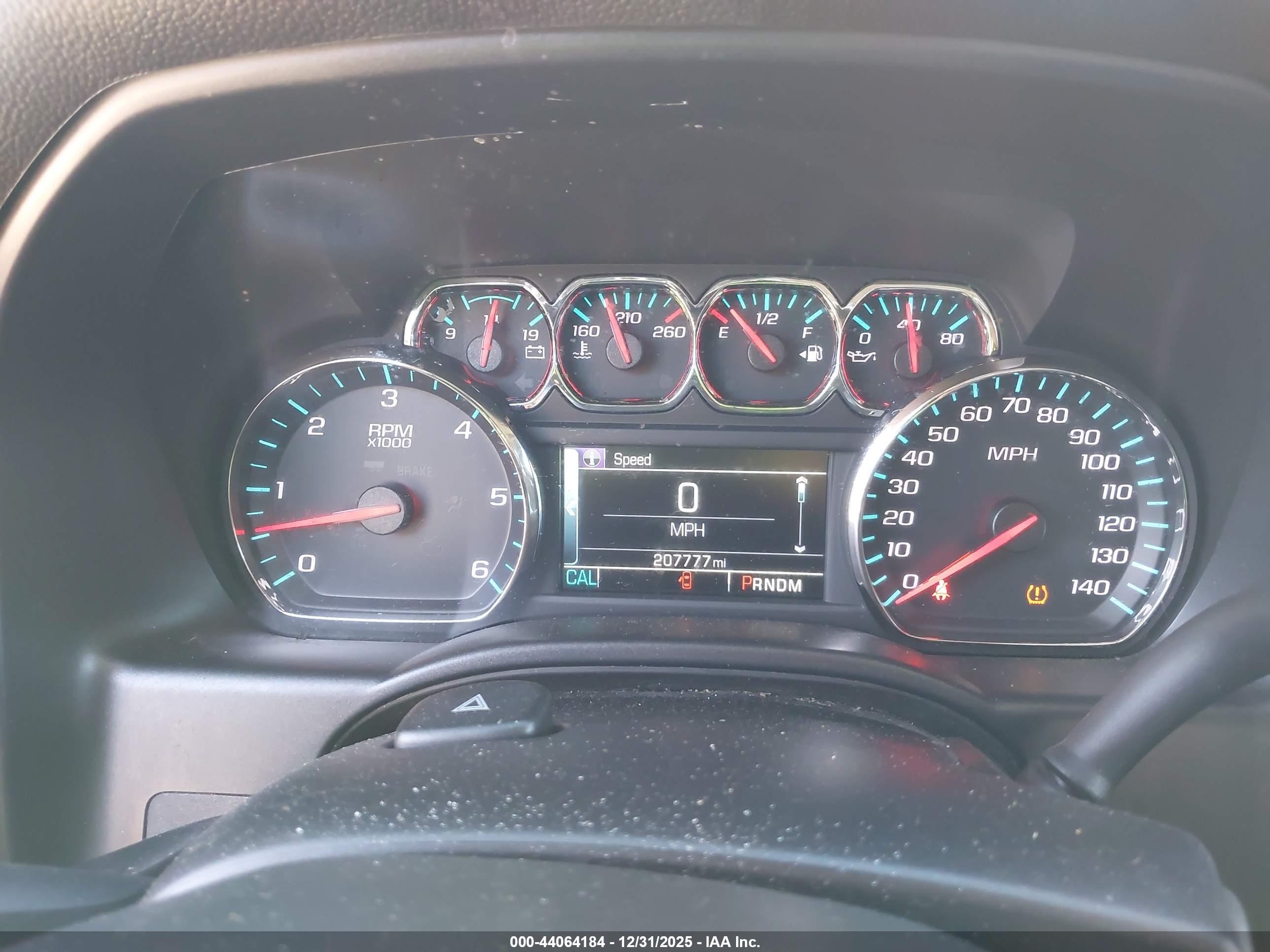 CHEVROLET SILVERADO image 7