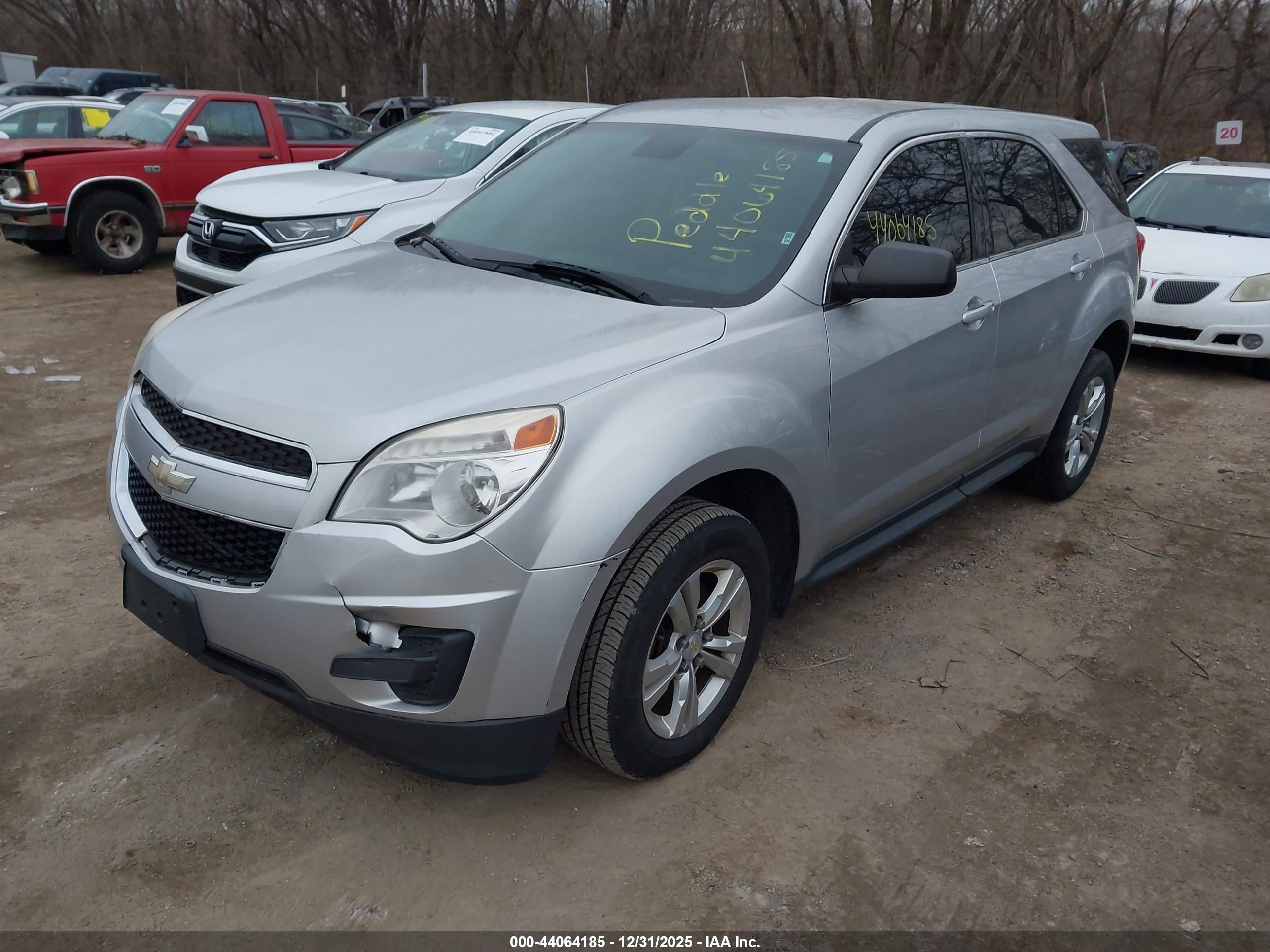 CHEVROLET EQUINOX image 2