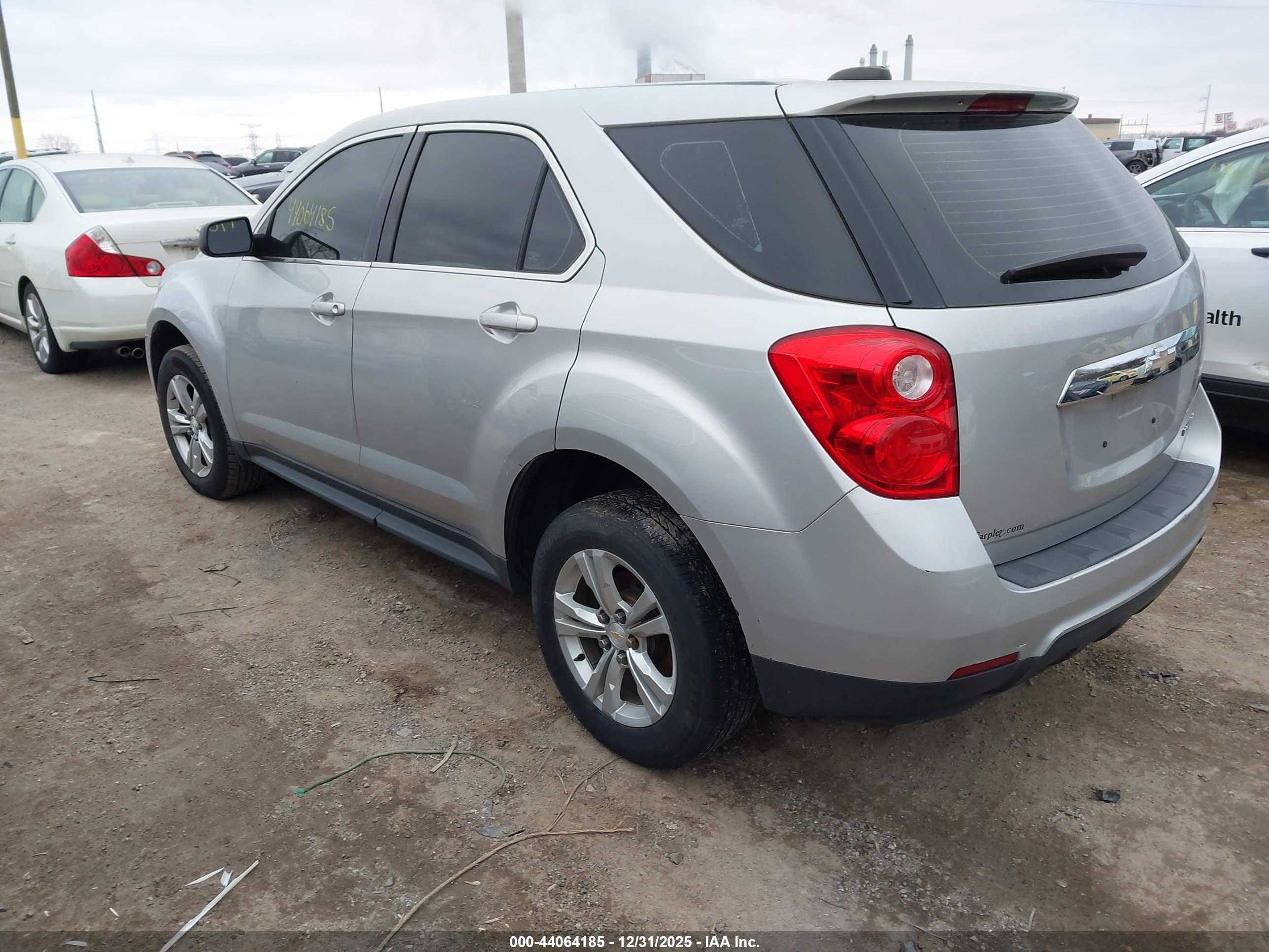 CHEVROLET EQUINOX image 3