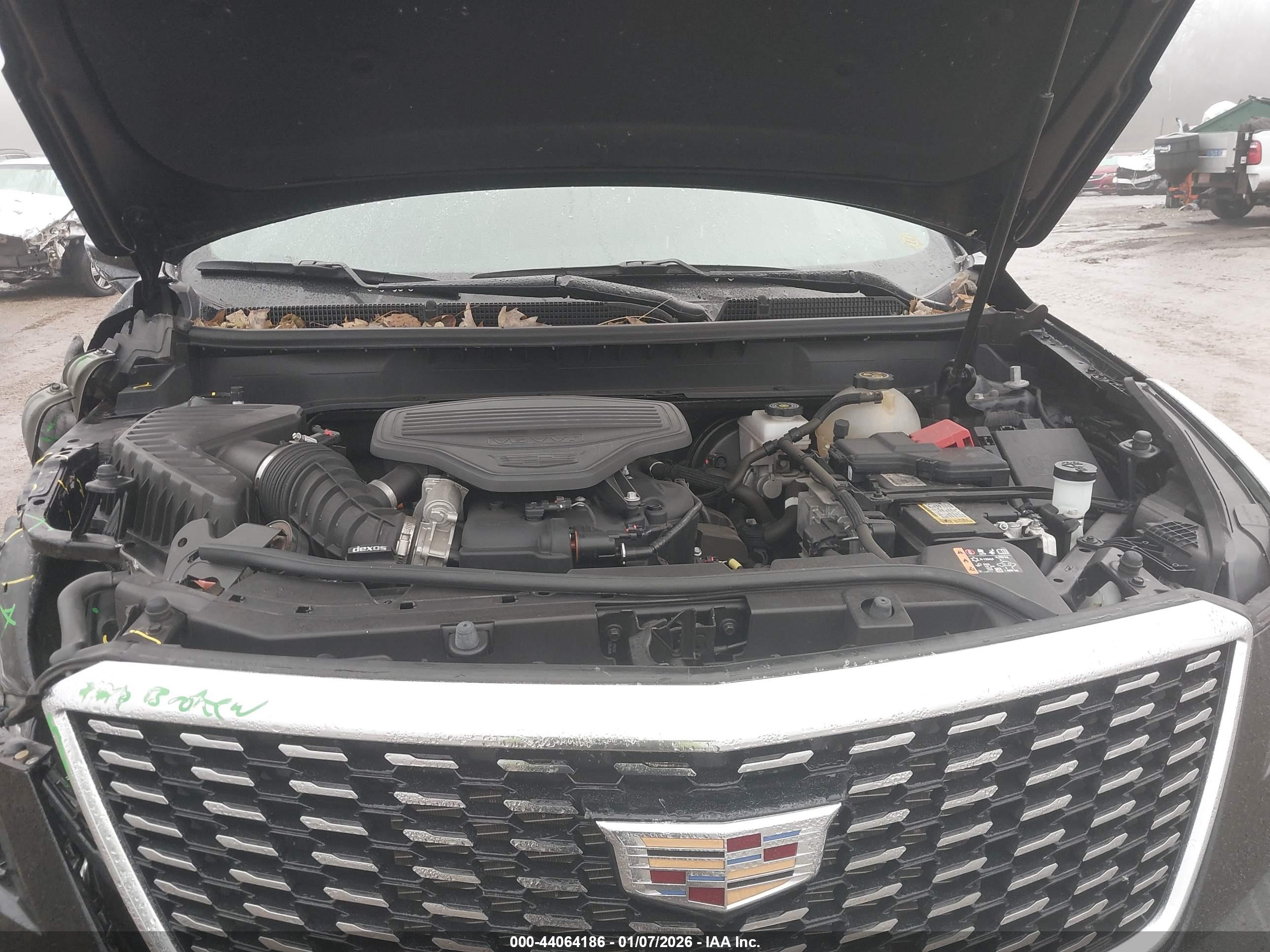 CADILLAC XT5 image 10