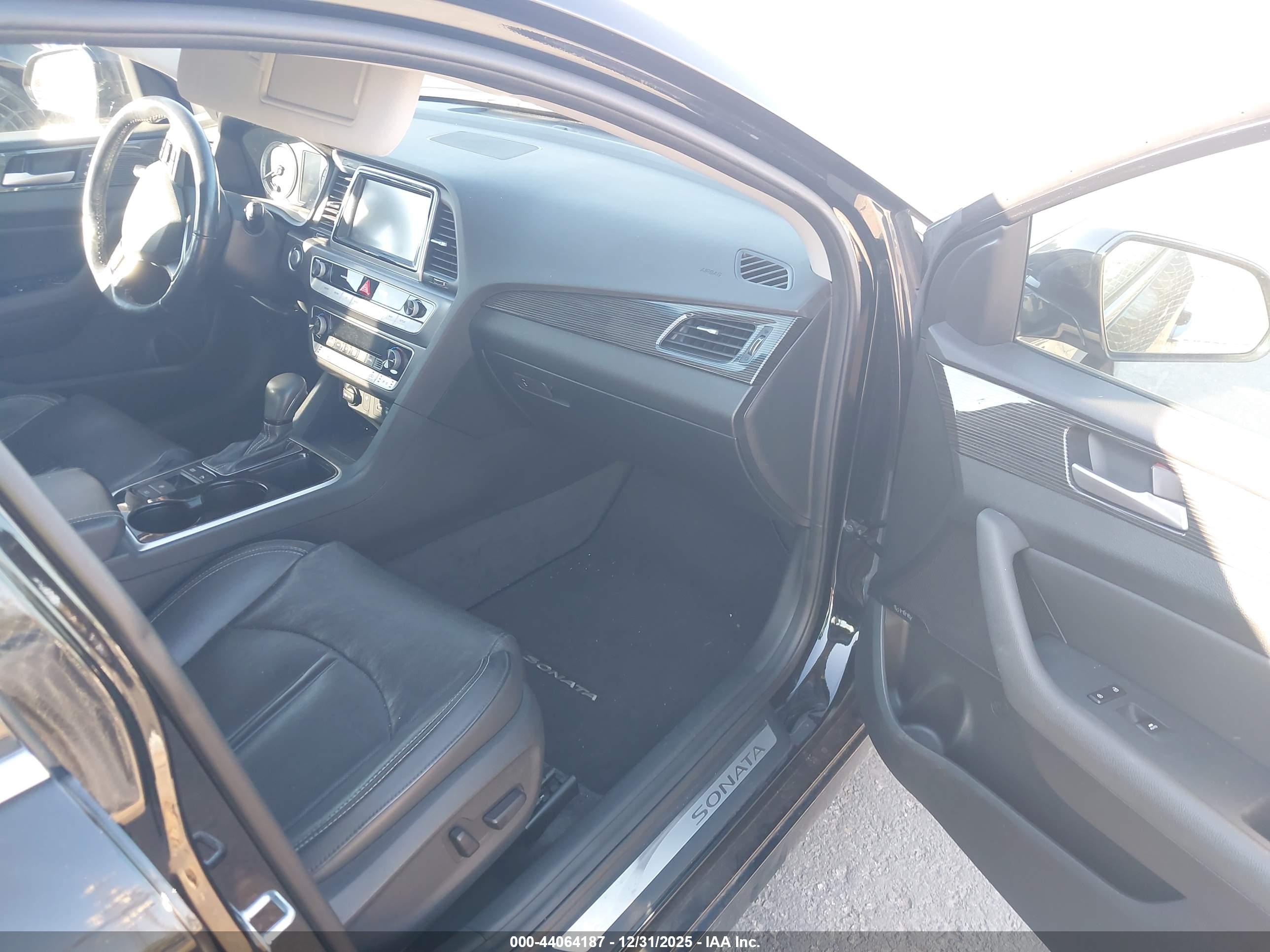 HYUNDAI SONATA image 5