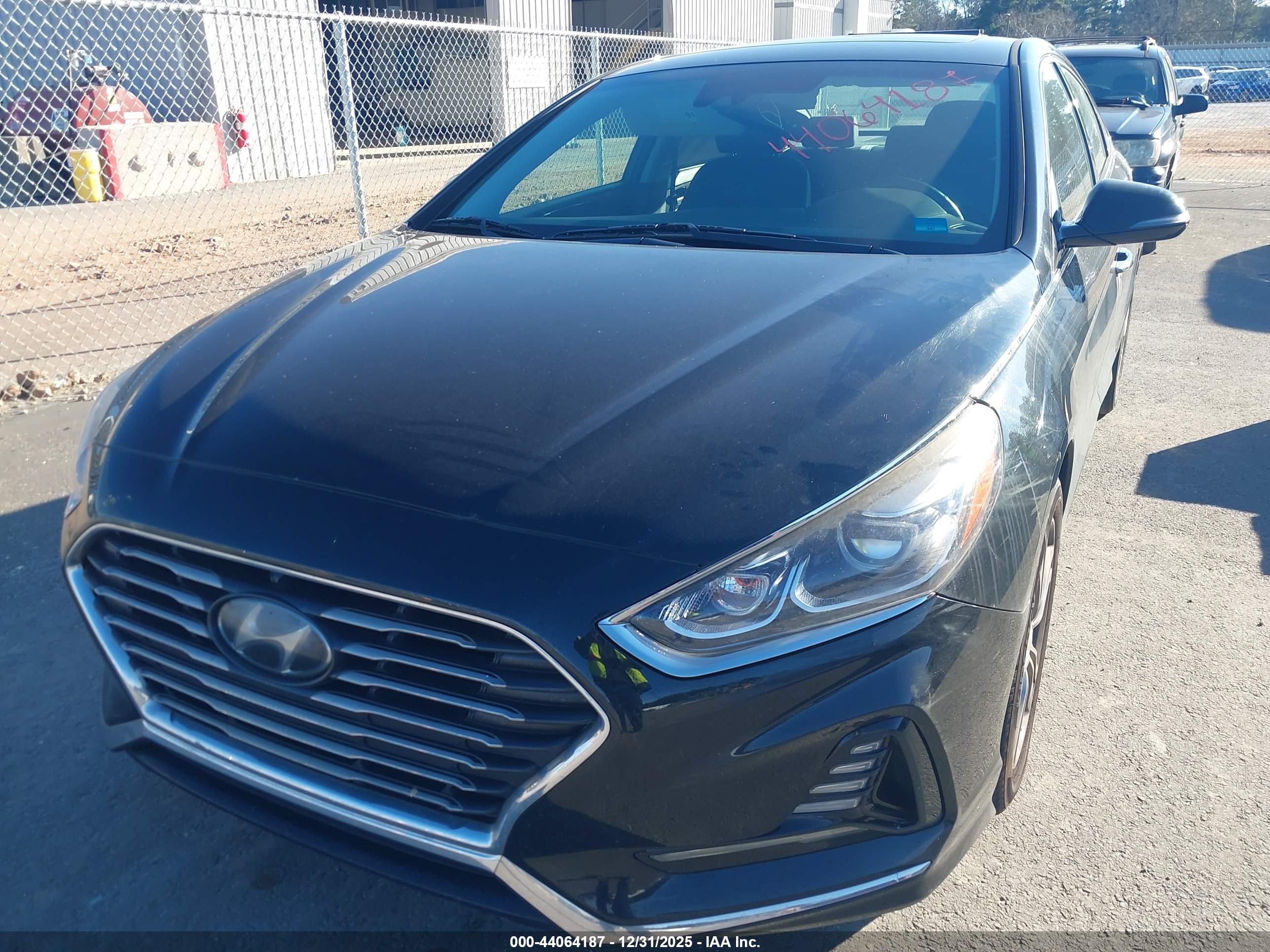 HYUNDAI SONATA image 6