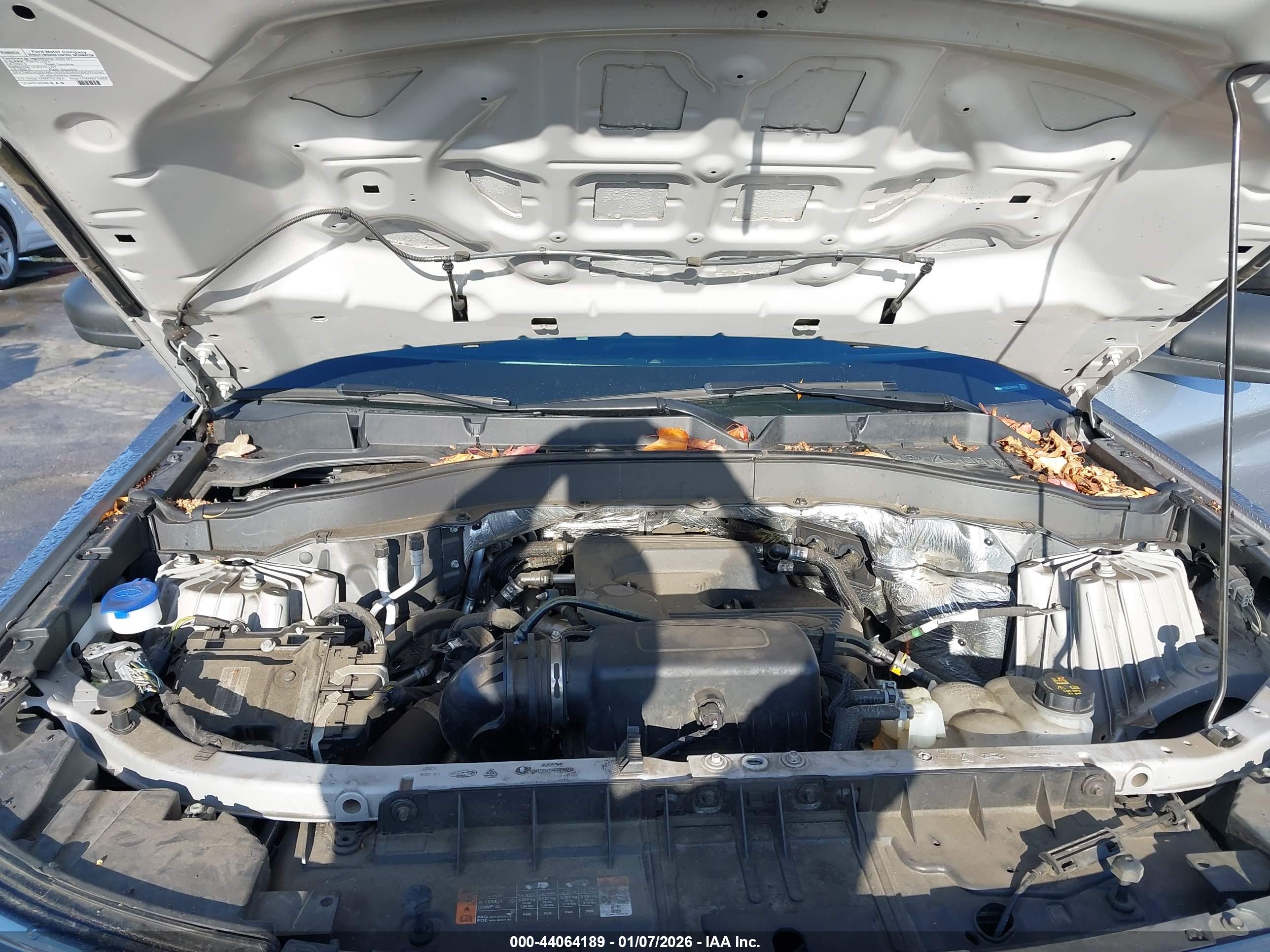 FORD EXPLORER image 10