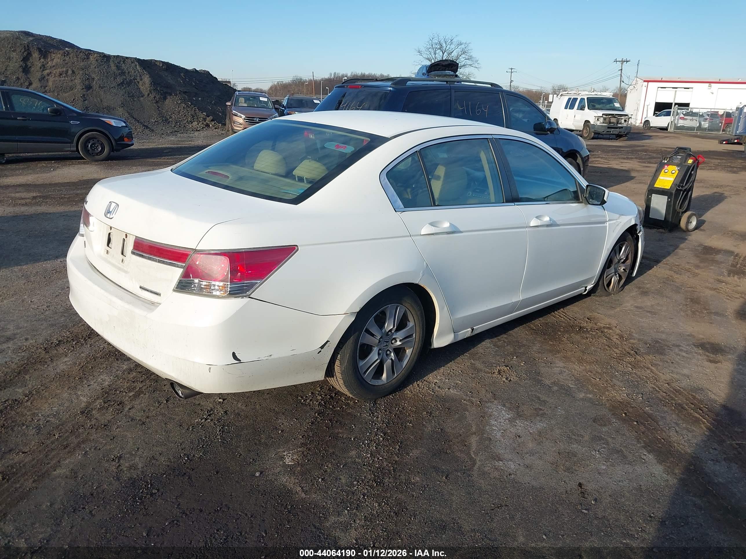 HONDA ACCORD image 4