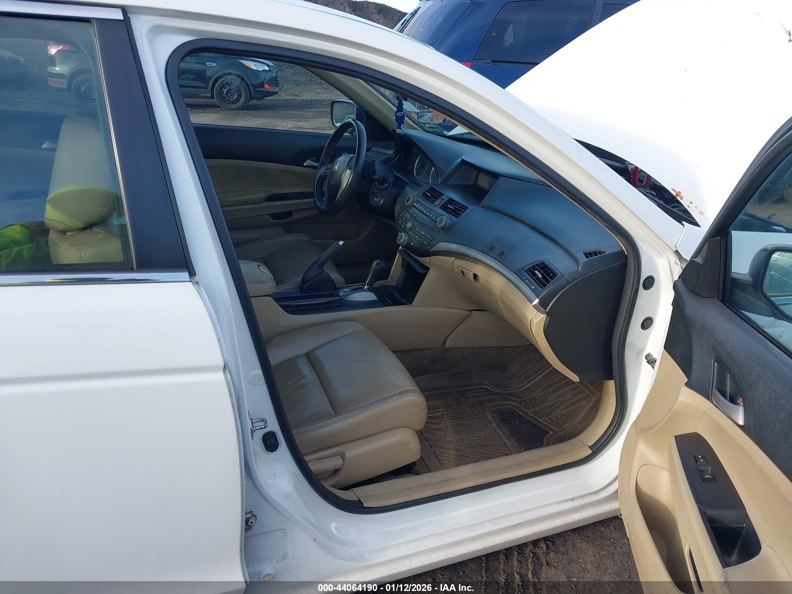 HONDA ACCORD image 5