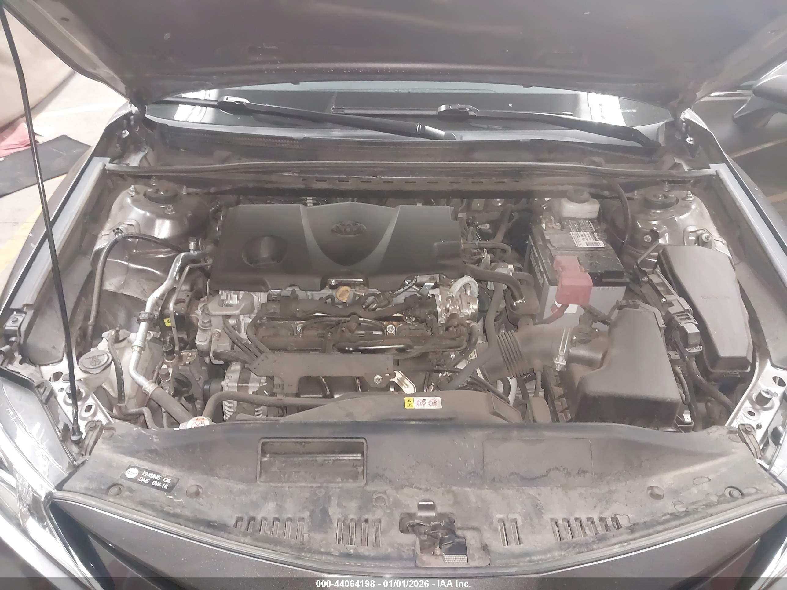 TOYOTA CAMRY image 10