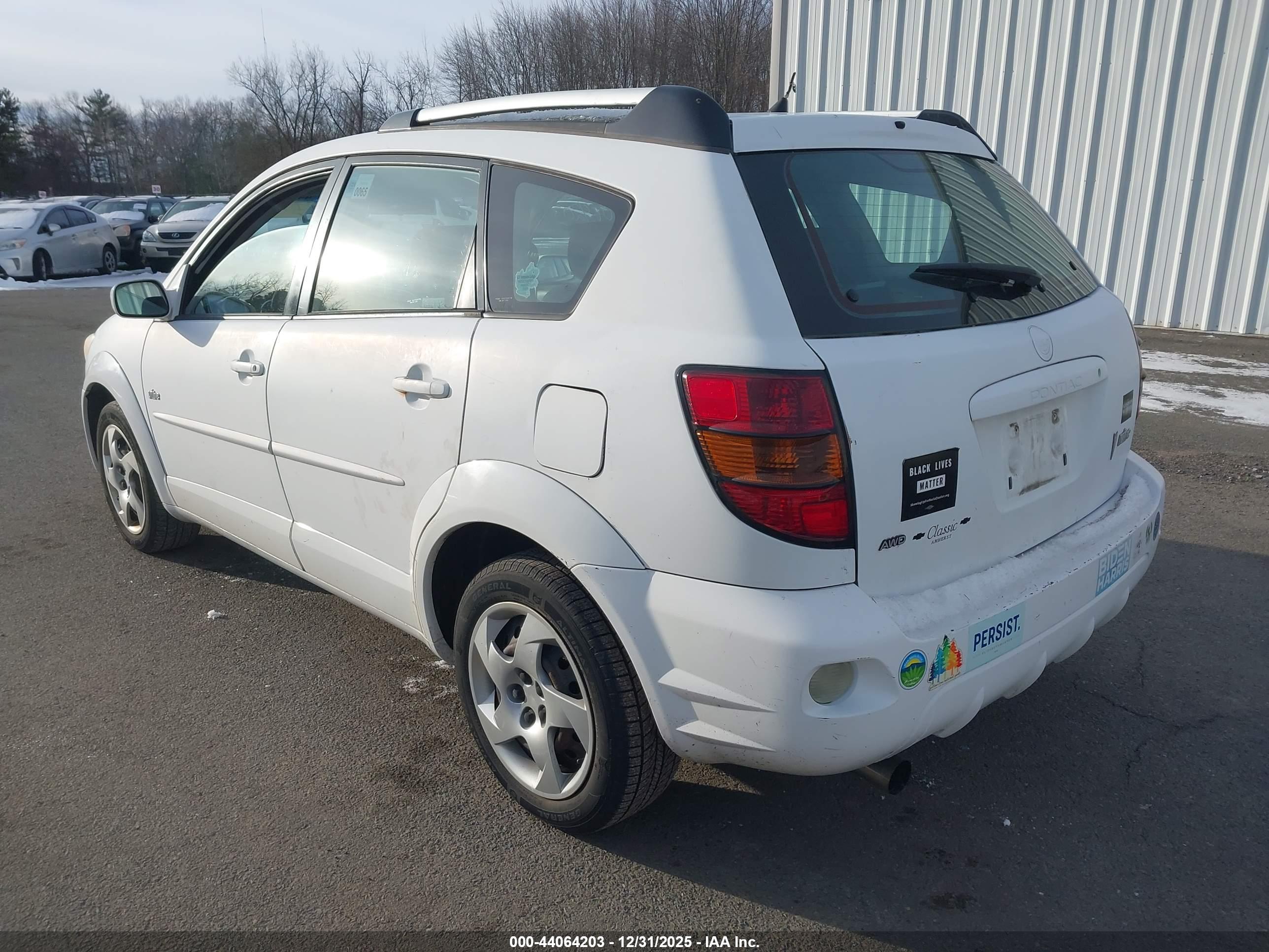 PONTIAC VIBE image 3