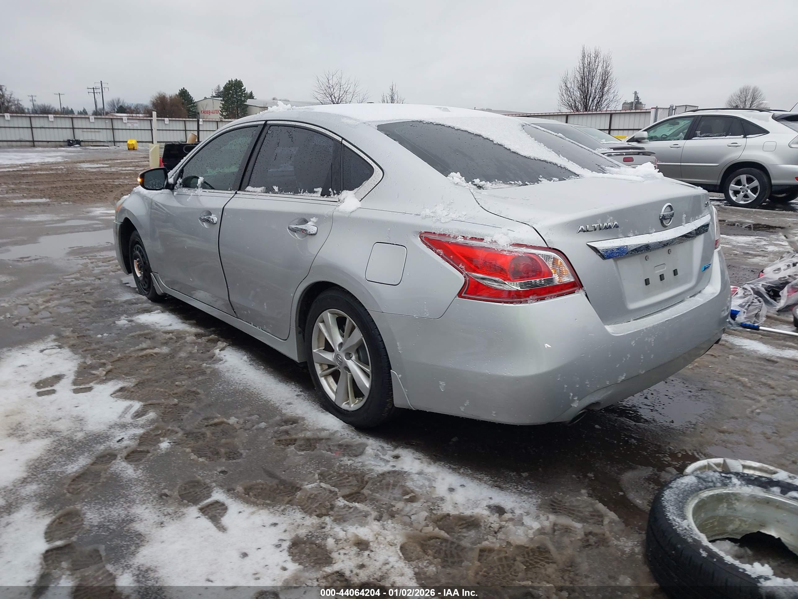 NISSAN ALTIMA image 3