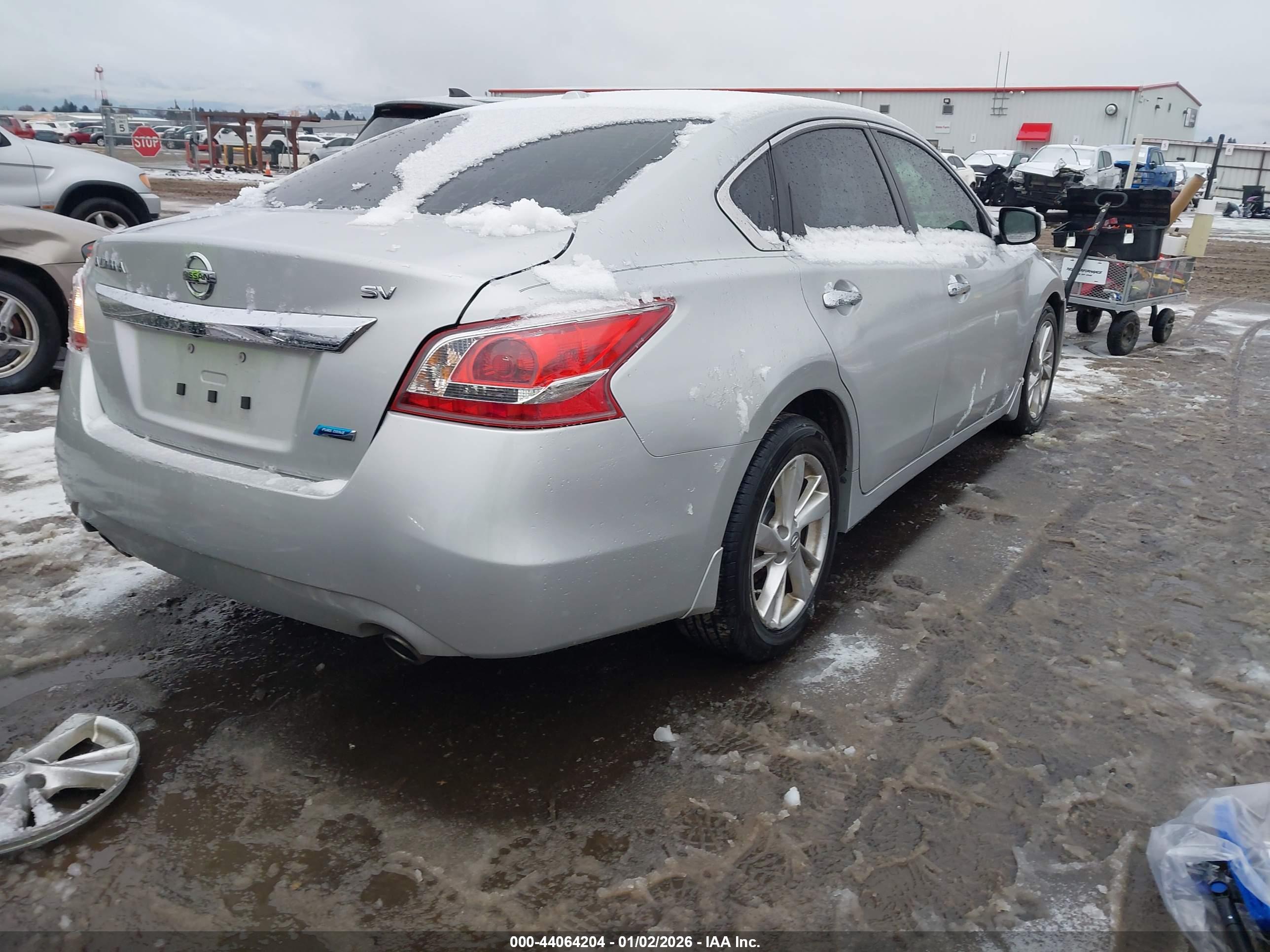 NISSAN ALTIMA image 4
