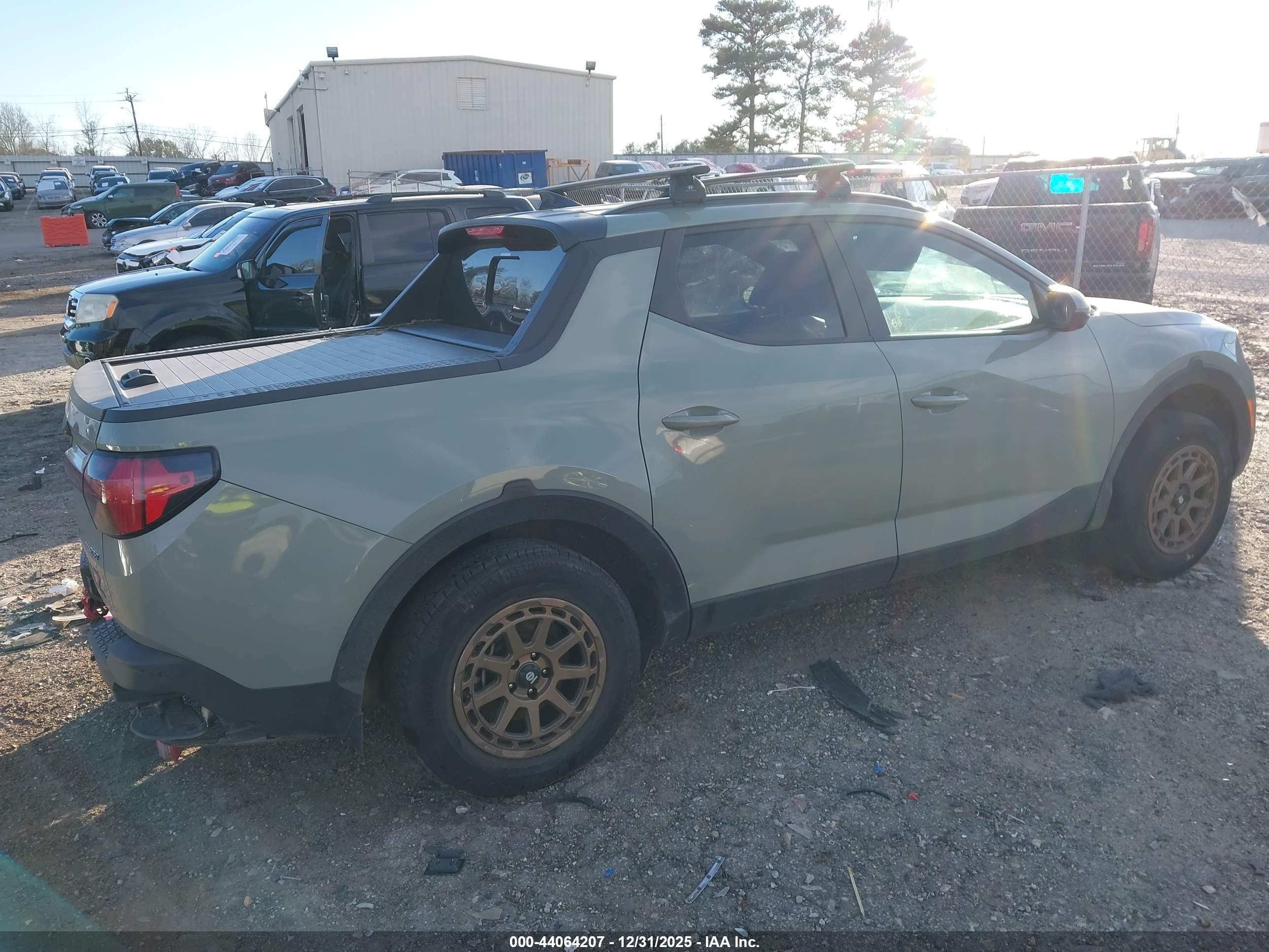 HYUNDAI SANTA image 4