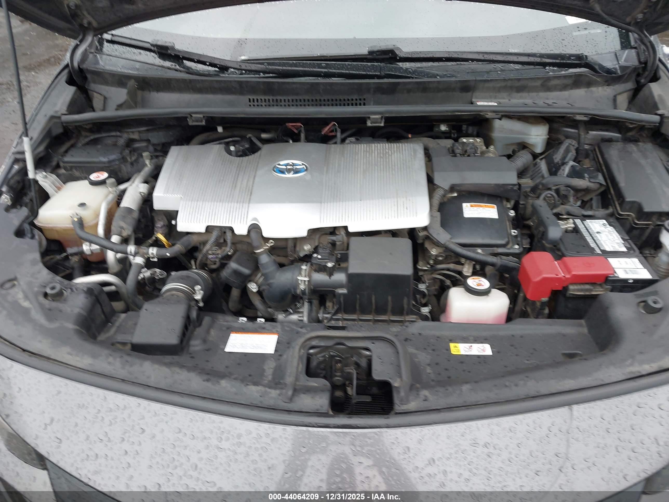 TOYOTA PRIUS image 10