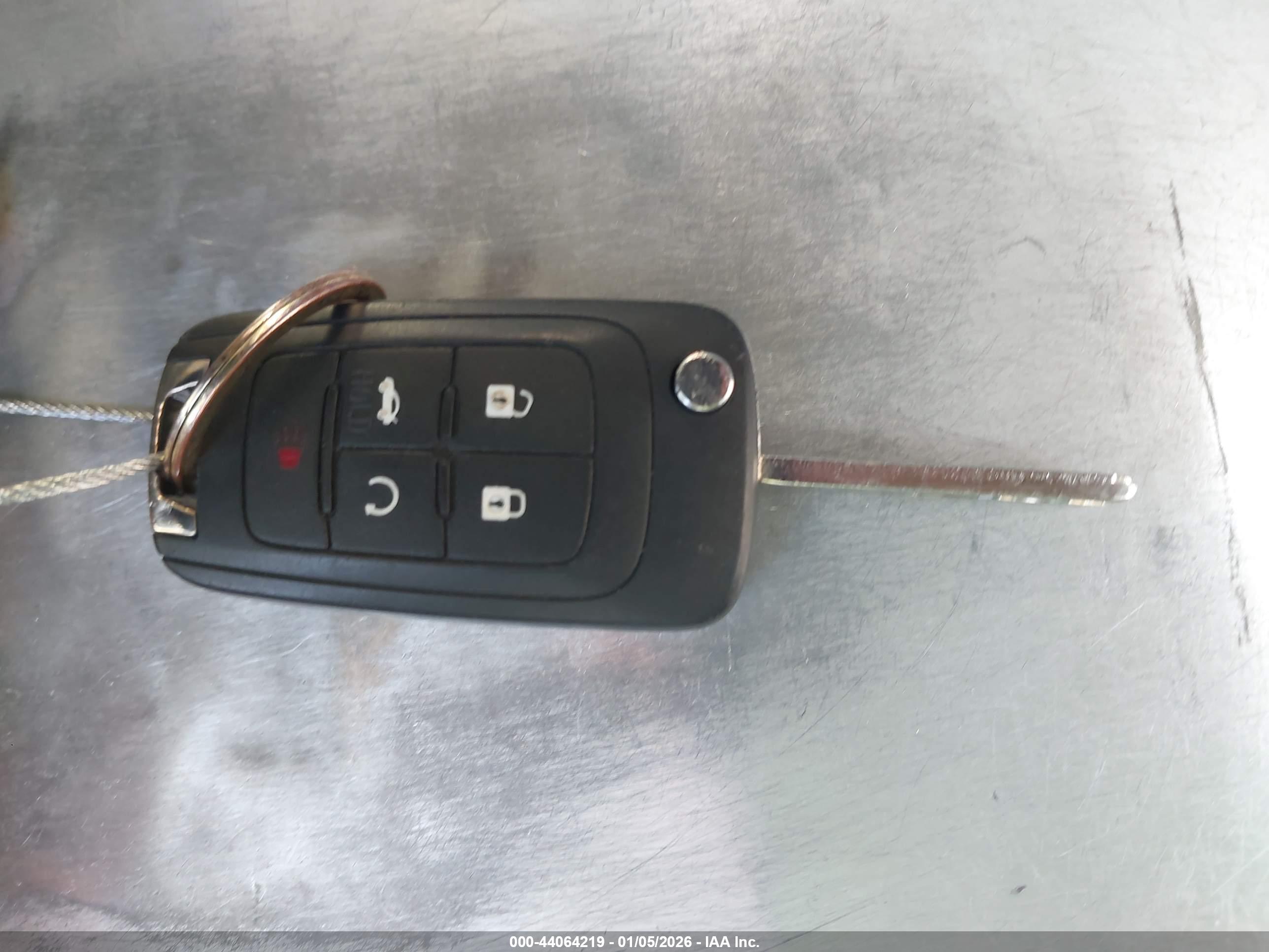 BUICK LACROSSE image 11