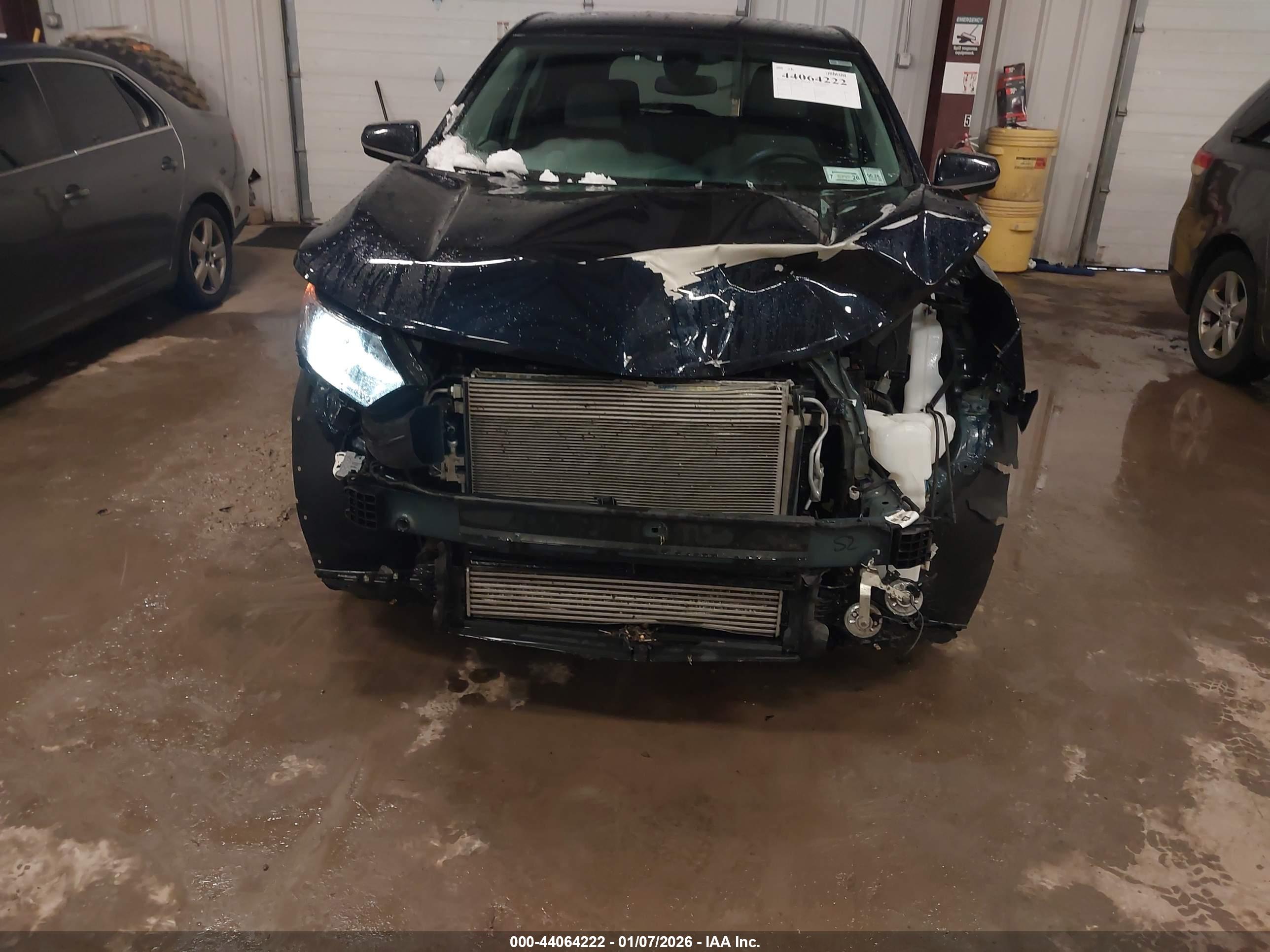 CHEVROLET EQUINOX image 6