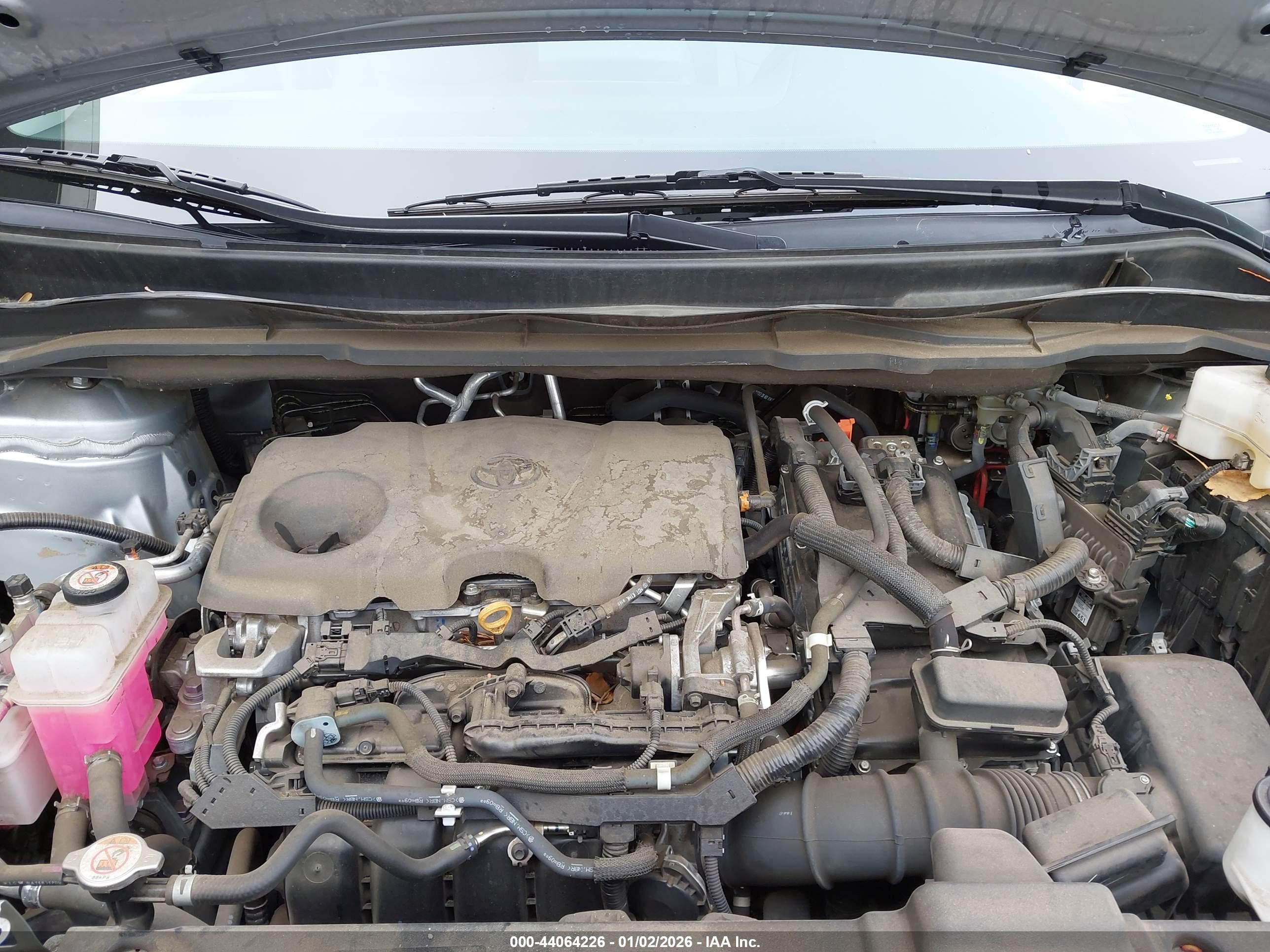 TOYOTA SIENNA image 10