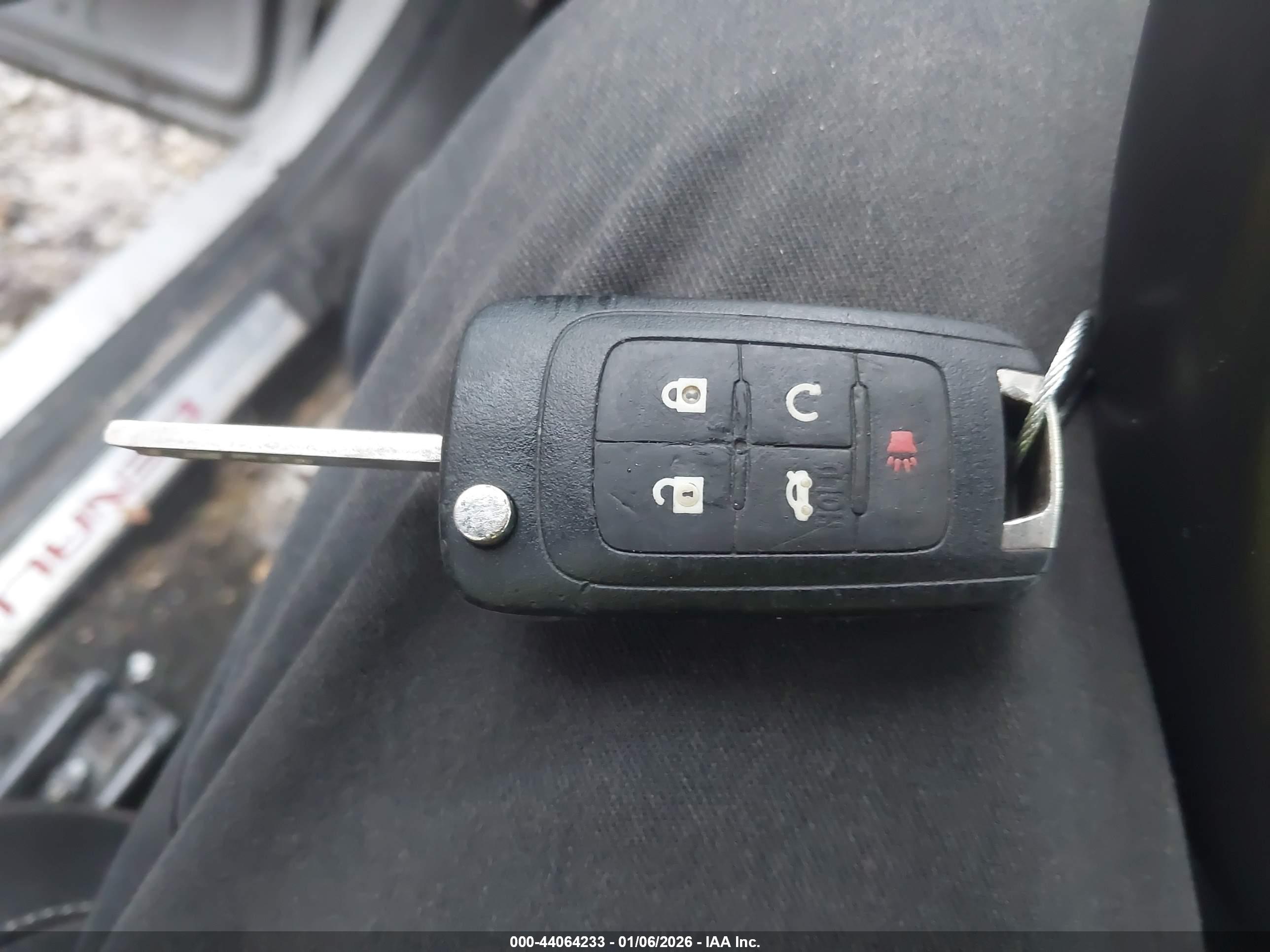 GMC TERRAIN image 11