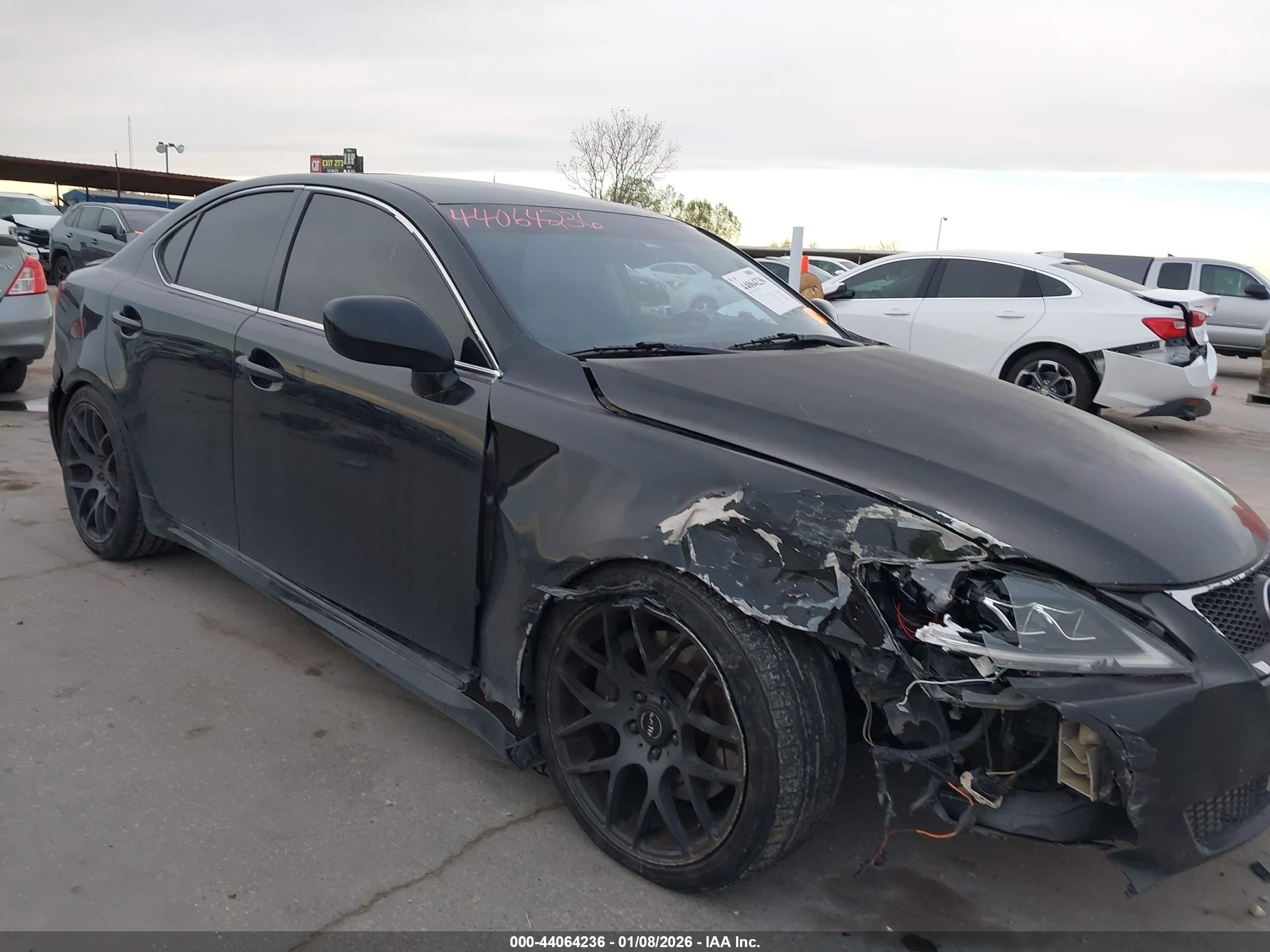 LEXUS IS image 6