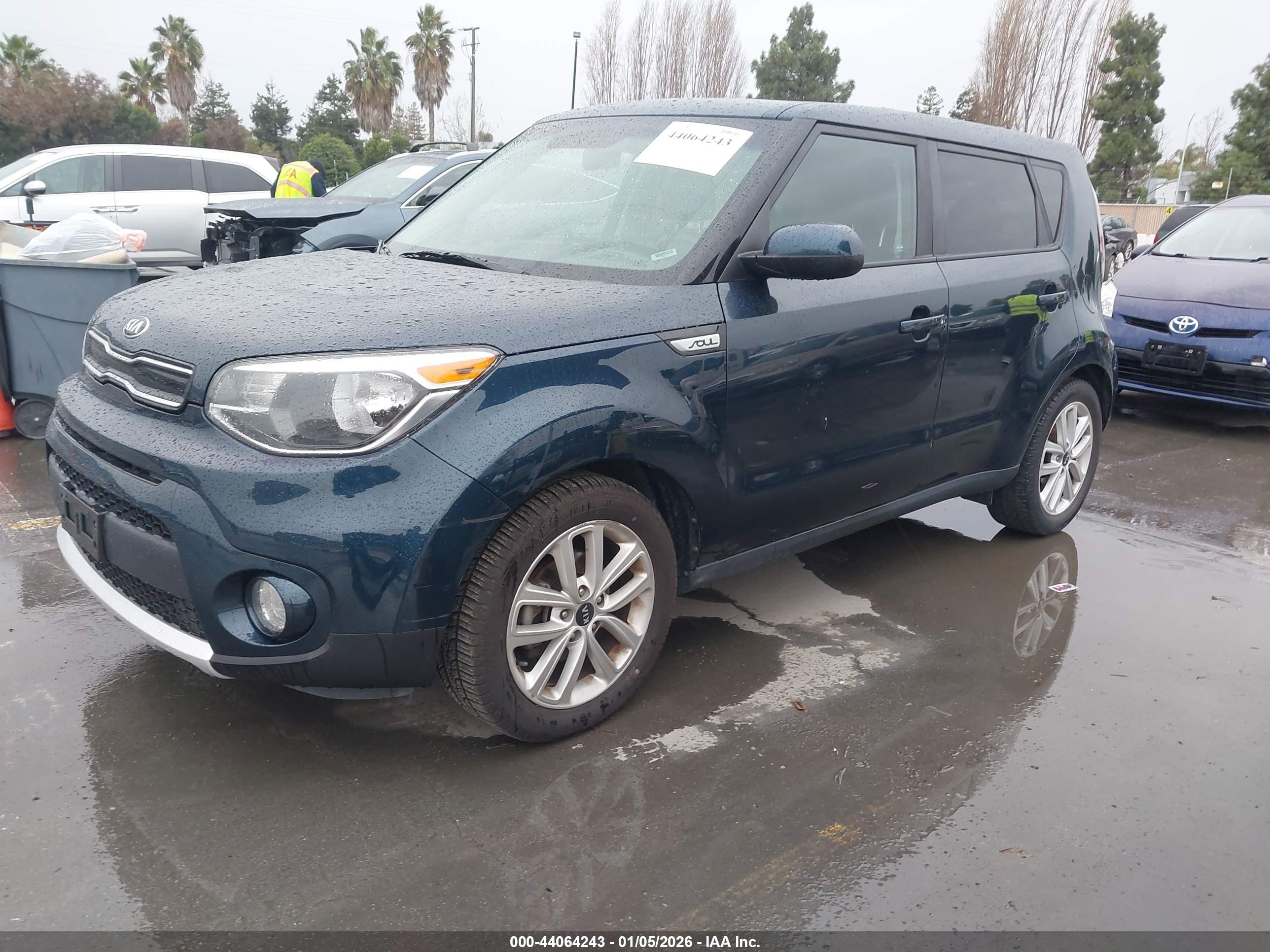 KIA SOUL image 2