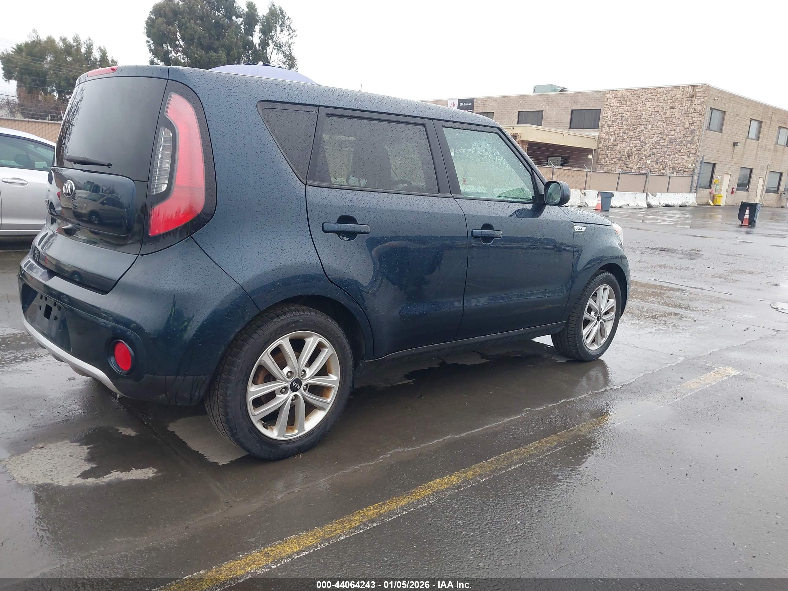 KIA SOUL image 4