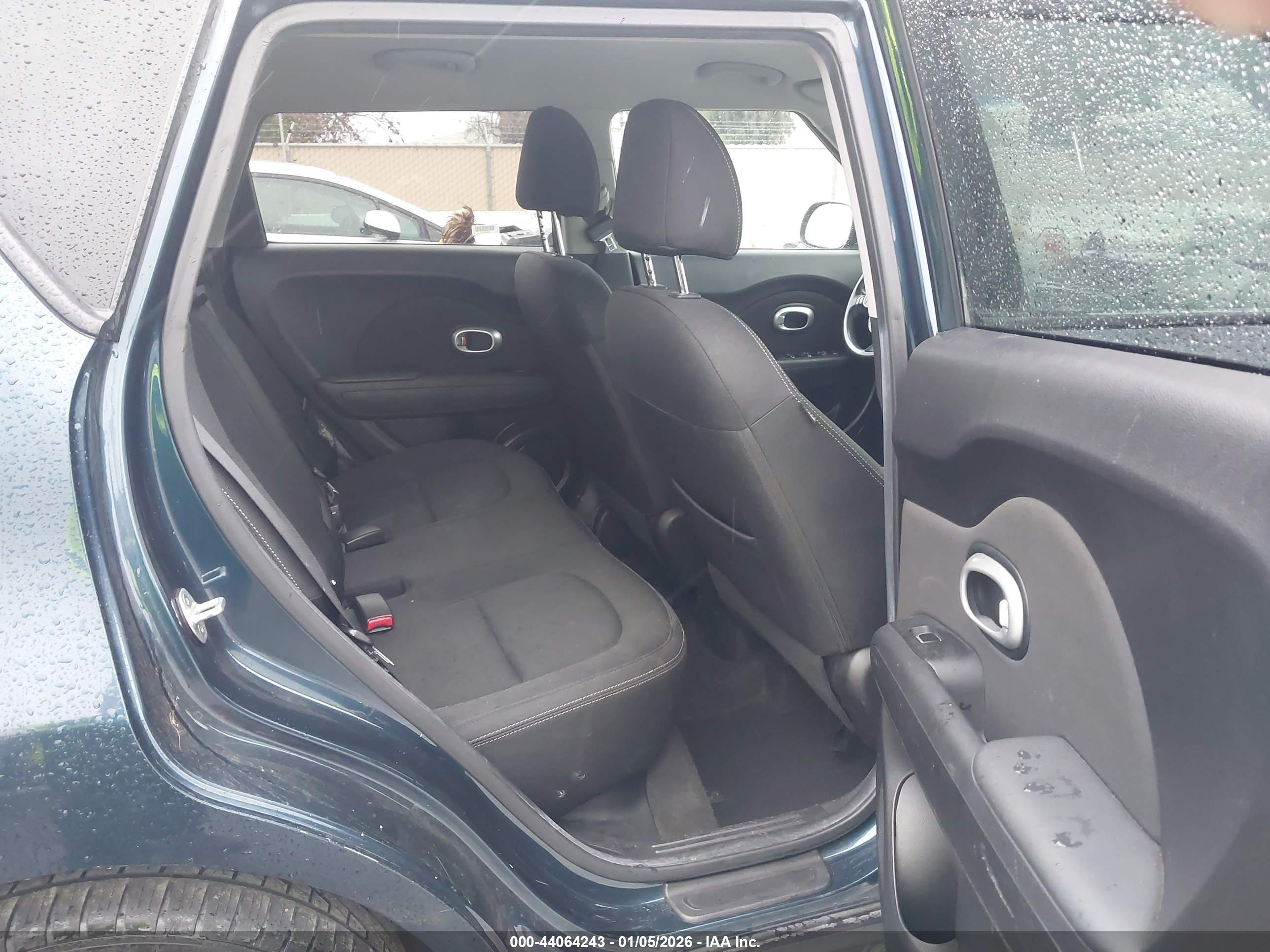 KIA SOUL image 8