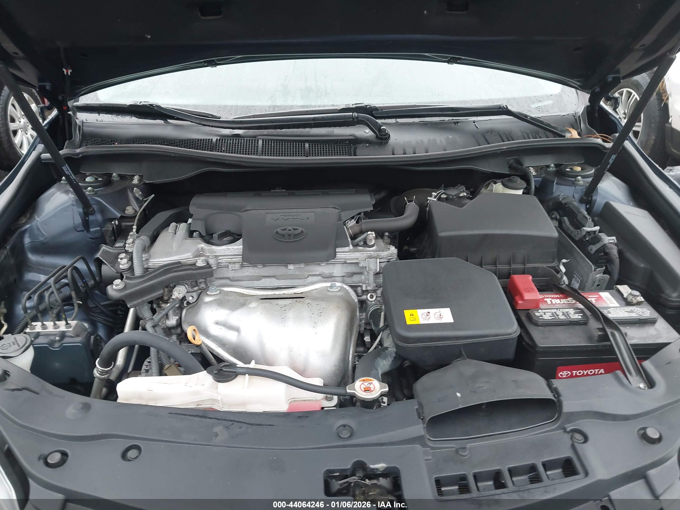TOYOTA CAMRY image 10