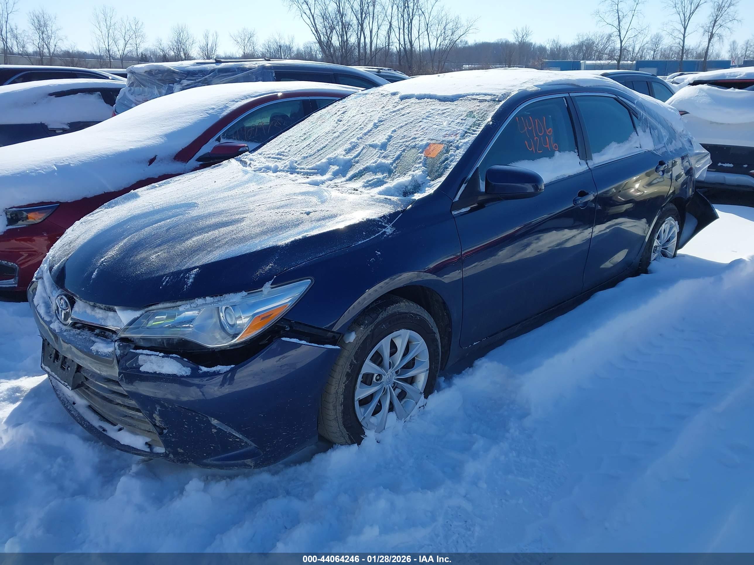TOYOTA CAMRY image 2
