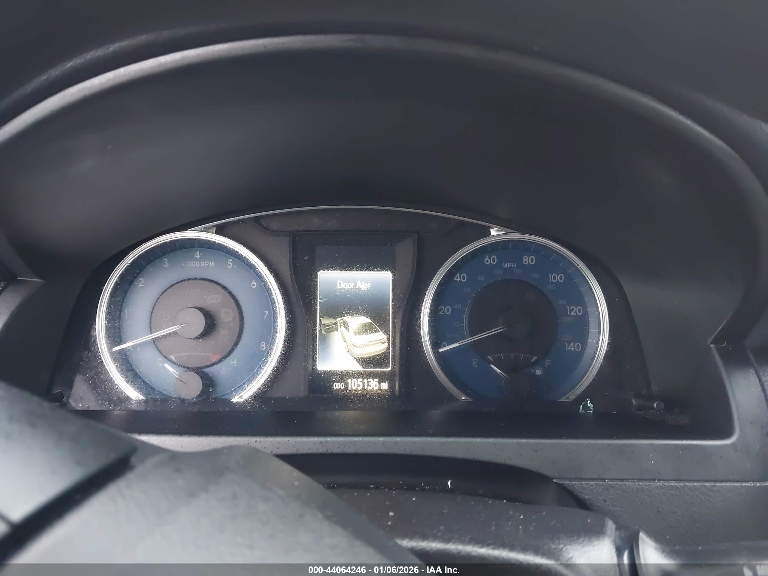 TOYOTA CAMRY image 7