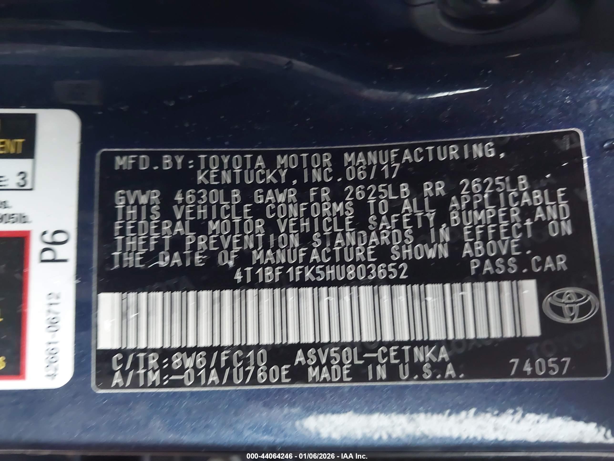 TOYOTA CAMRY image 9